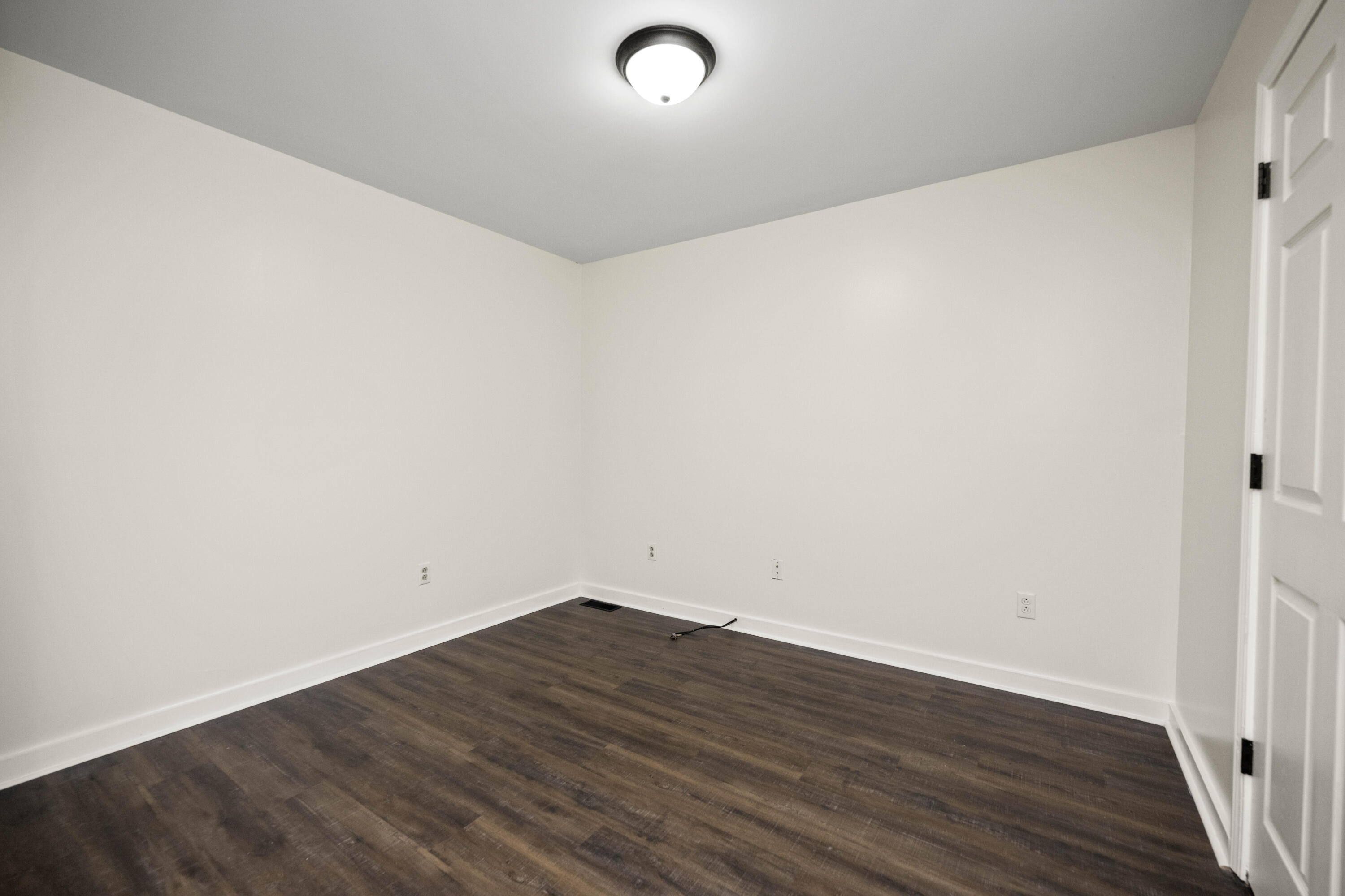 Berea, Kentucky 40403, United States, 3 Bedrooms Bedrooms, ,3 BathroomsBathrooms,Residential,Active,188906