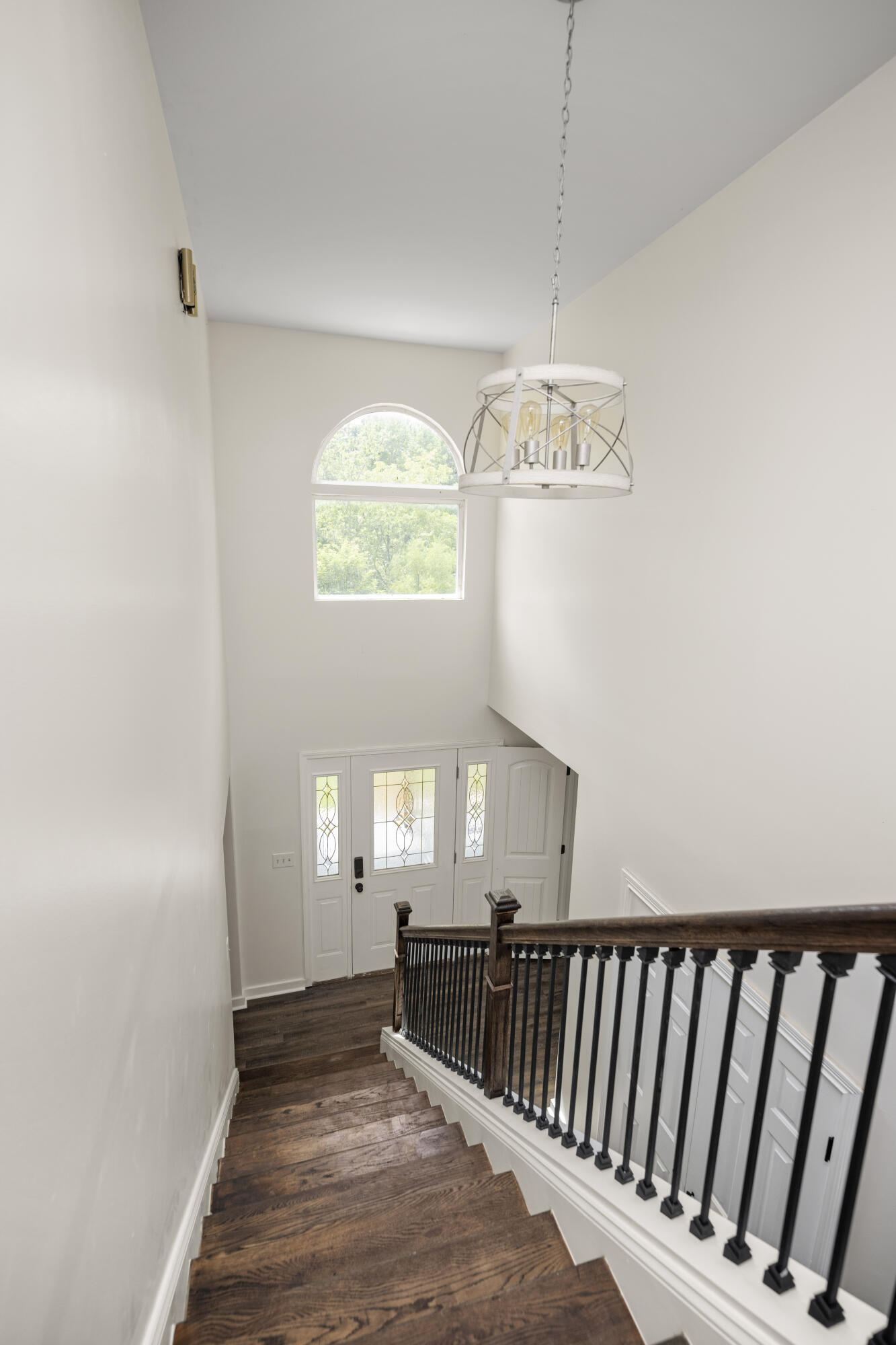 Berea, Kentucky 40403, United States, 3 Bedrooms Bedrooms, ,3 BathroomsBathrooms,Residential,Active,188906