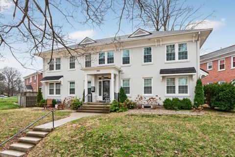 Property photo of 1400 Fontaine Road 1, Lexington, KY 40502