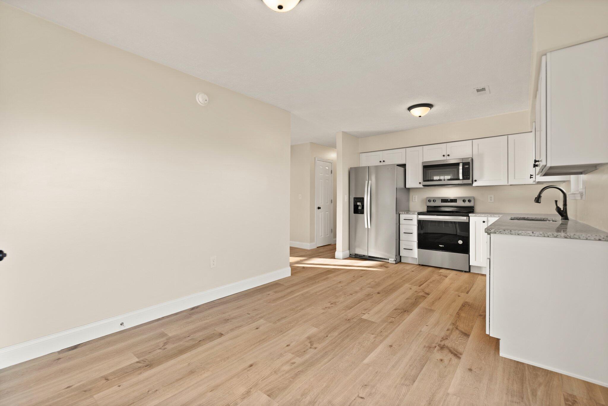 Stanton, Kentucky 40380, United States, 3 Bedrooms Bedrooms, ,1 BathroomBathrooms,Residential,Active,104299