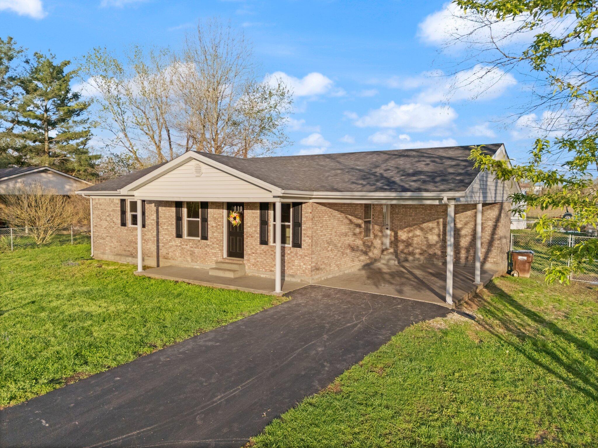 Stanton, Kentucky 40380, United States, 3 Bedrooms Bedrooms, ,1 BathroomBathrooms,Residential,Active,104299