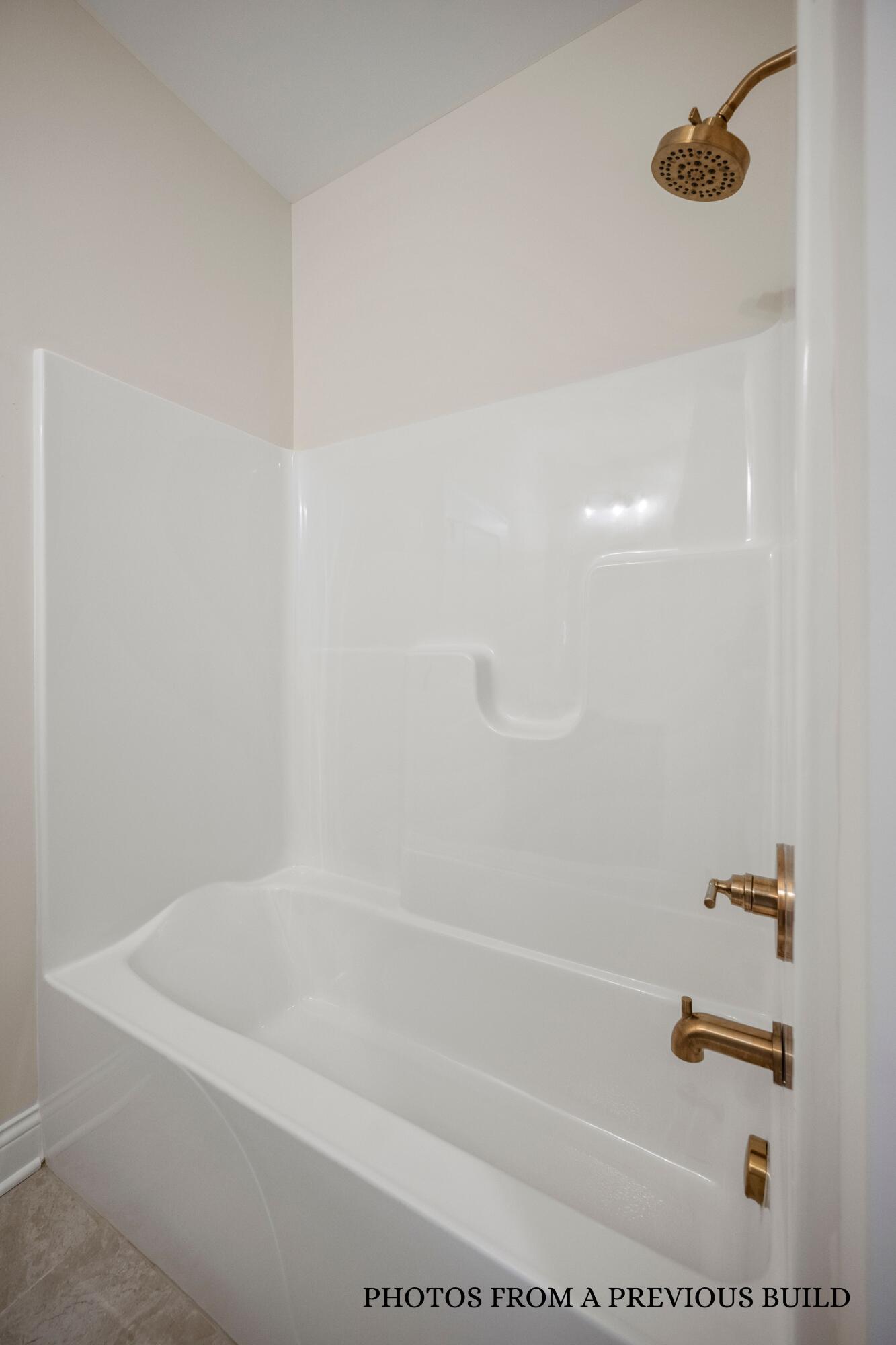 Richmond, Kentucky 40475, United States, 5 Bedrooms Bedrooms, ,3 BathroomsBathrooms,Residential,Active,256558