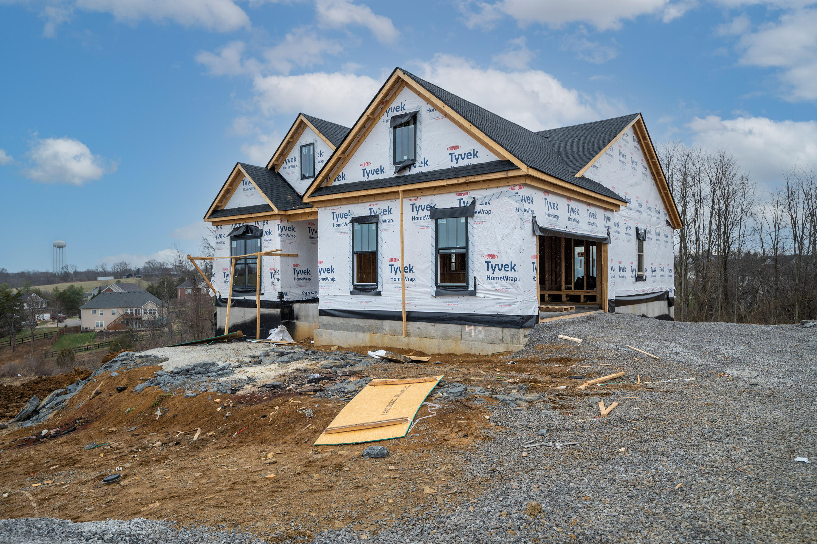 Richmond, Kentucky 40475, United States, 5 Bedrooms Bedrooms, ,3 BathroomsBathrooms,Residential,Active,256558