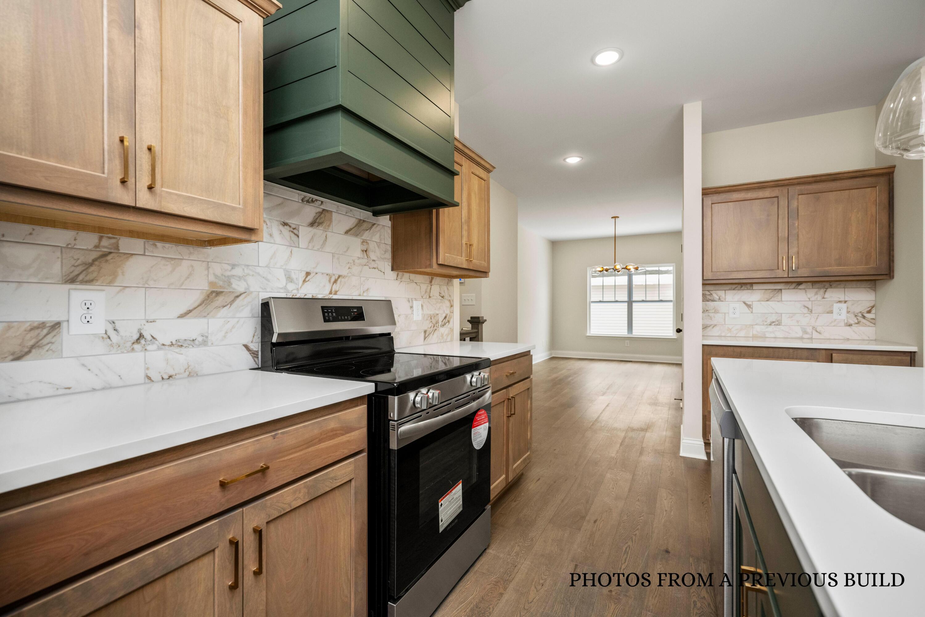 Richmond, Kentucky 40475, United States, 5 Bedrooms Bedrooms, ,3 BathroomsBathrooms,Residential,Active,256558