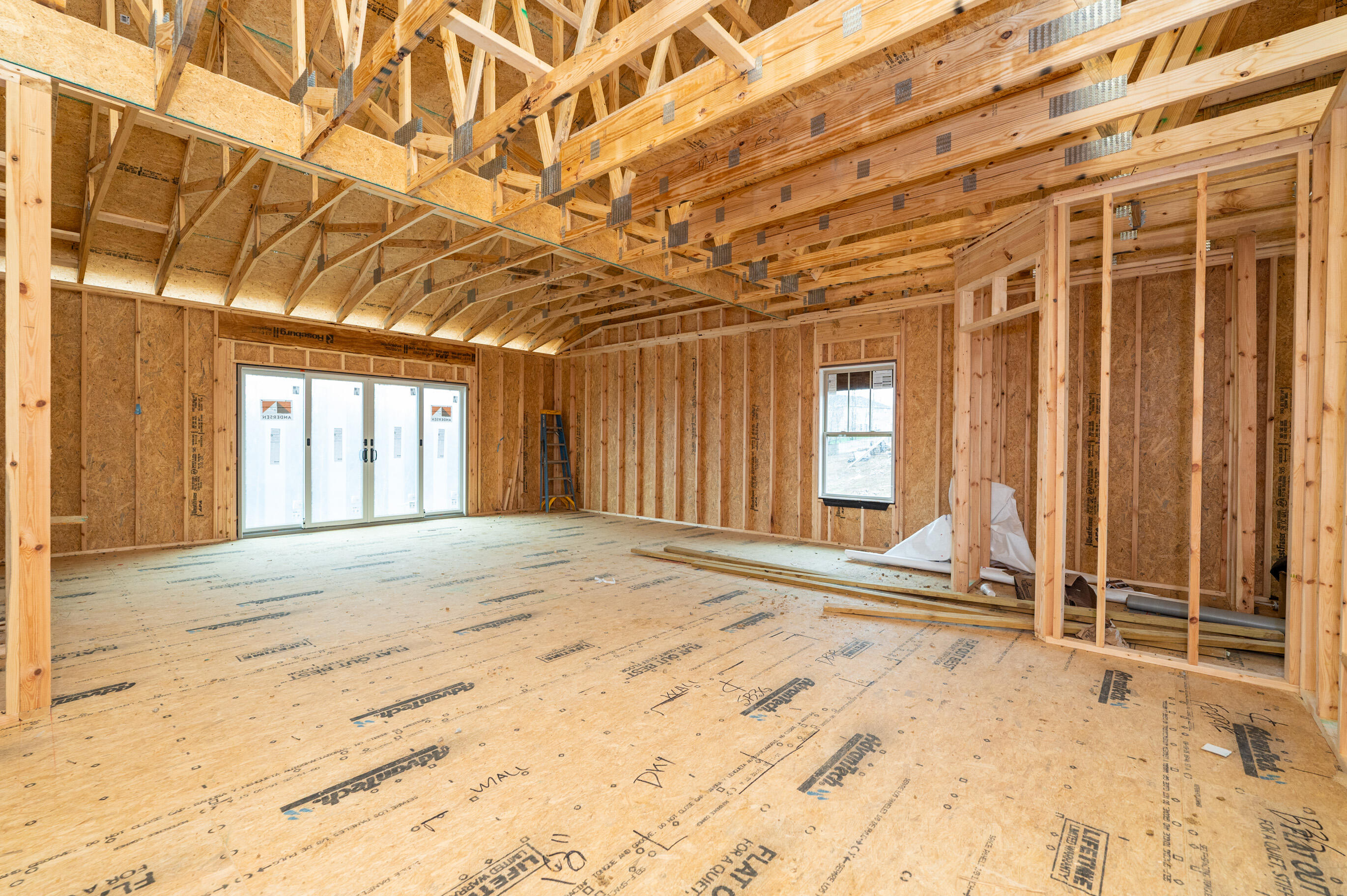 Richmond, Kentucky 40475, United States, 5 Bedrooms Bedrooms, ,3 BathroomsBathrooms,Residential,Active,256558