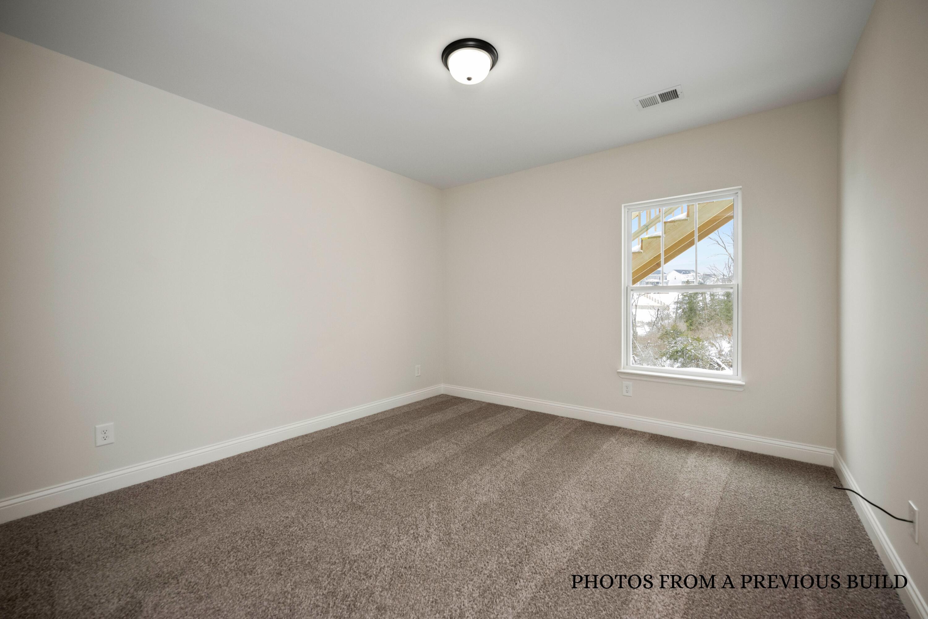 Richmond, Kentucky 40475, United States, 5 Bedrooms Bedrooms, ,3 BathroomsBathrooms,Residential,Active,256558