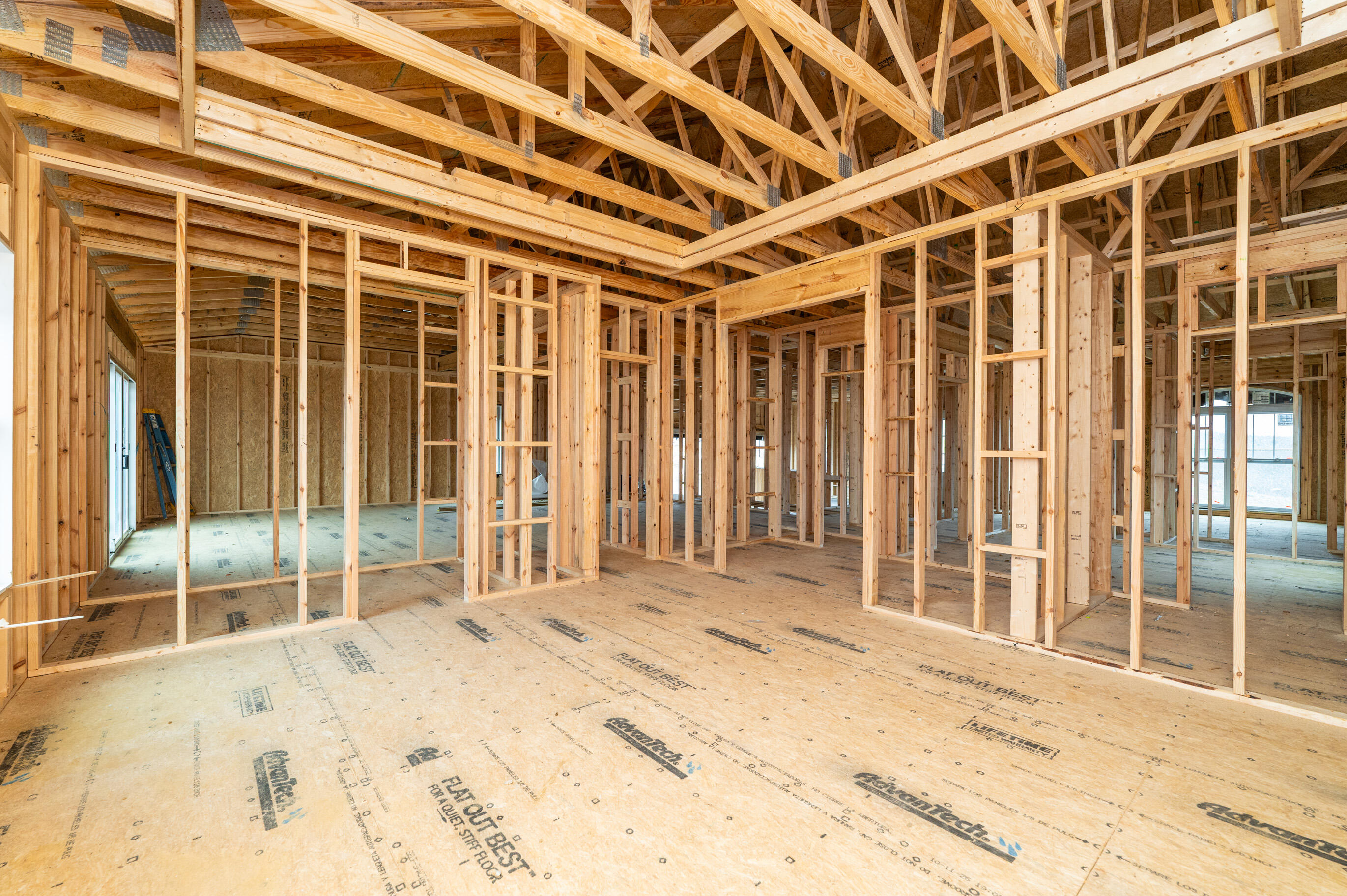 Richmond, Kentucky 40475, United States, 5 Bedrooms Bedrooms, ,3 BathroomsBathrooms,Residential,Active,256558