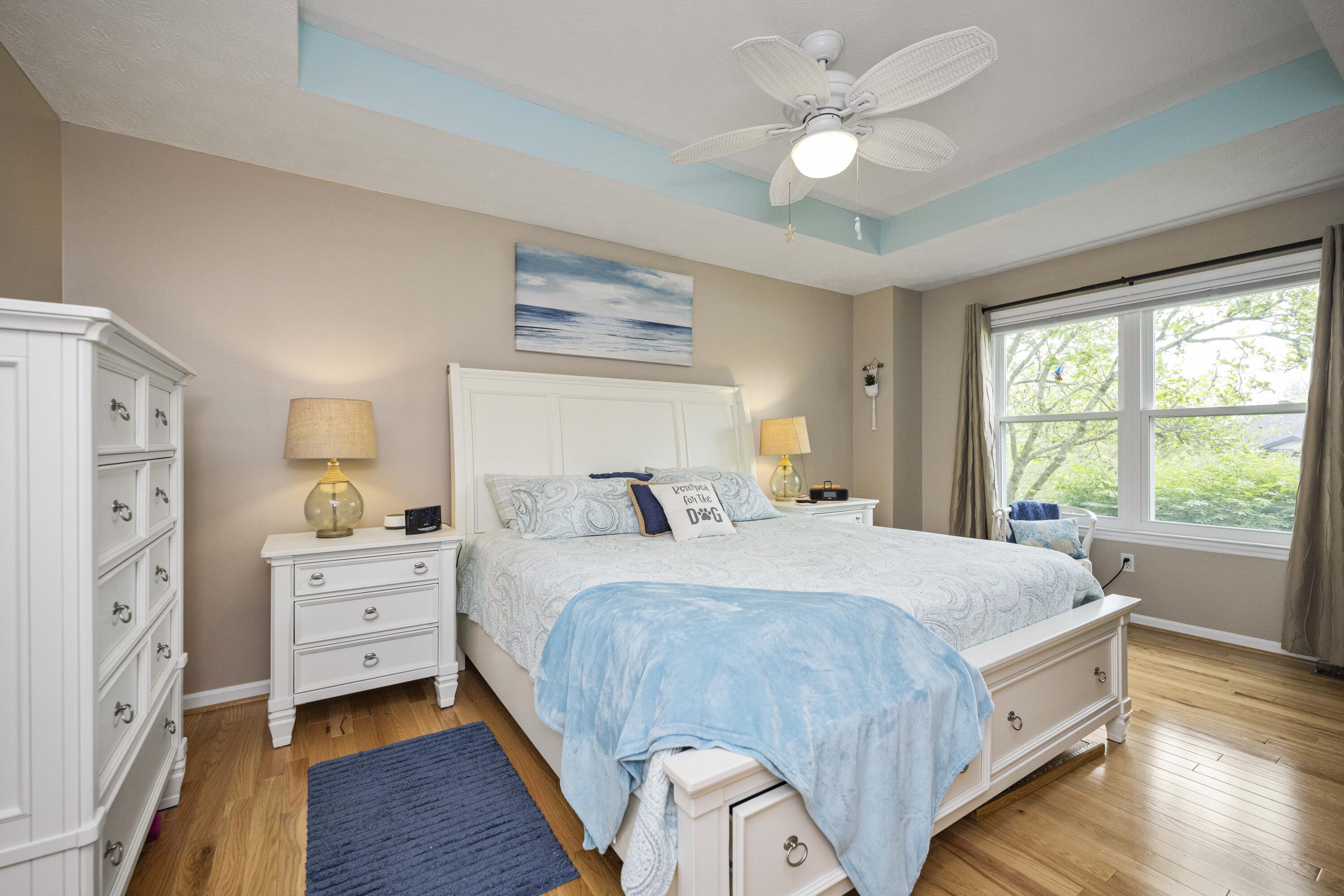 Richmond, Kentucky 40475, United States, 4 Bedrooms Bedrooms, ,3 BathroomsBathrooms,Residential,Pending,122624