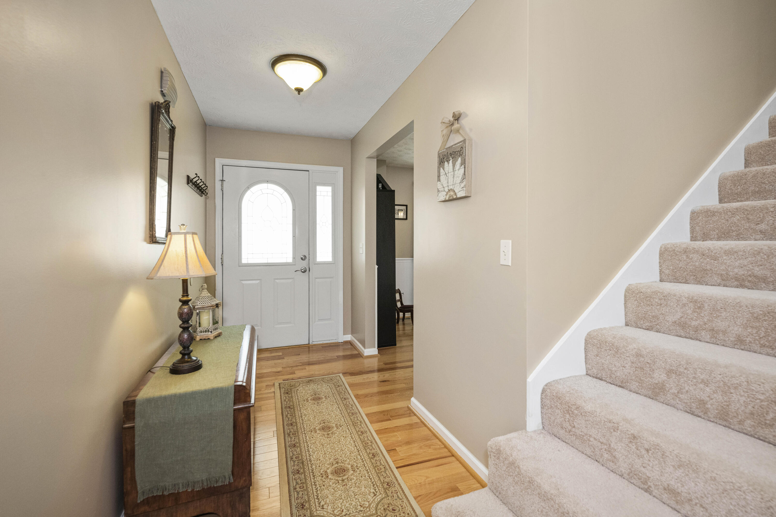 Richmond, Kentucky 40475, United States, 4 Bedrooms Bedrooms, ,3 BathroomsBathrooms,Residential,Pending,122624