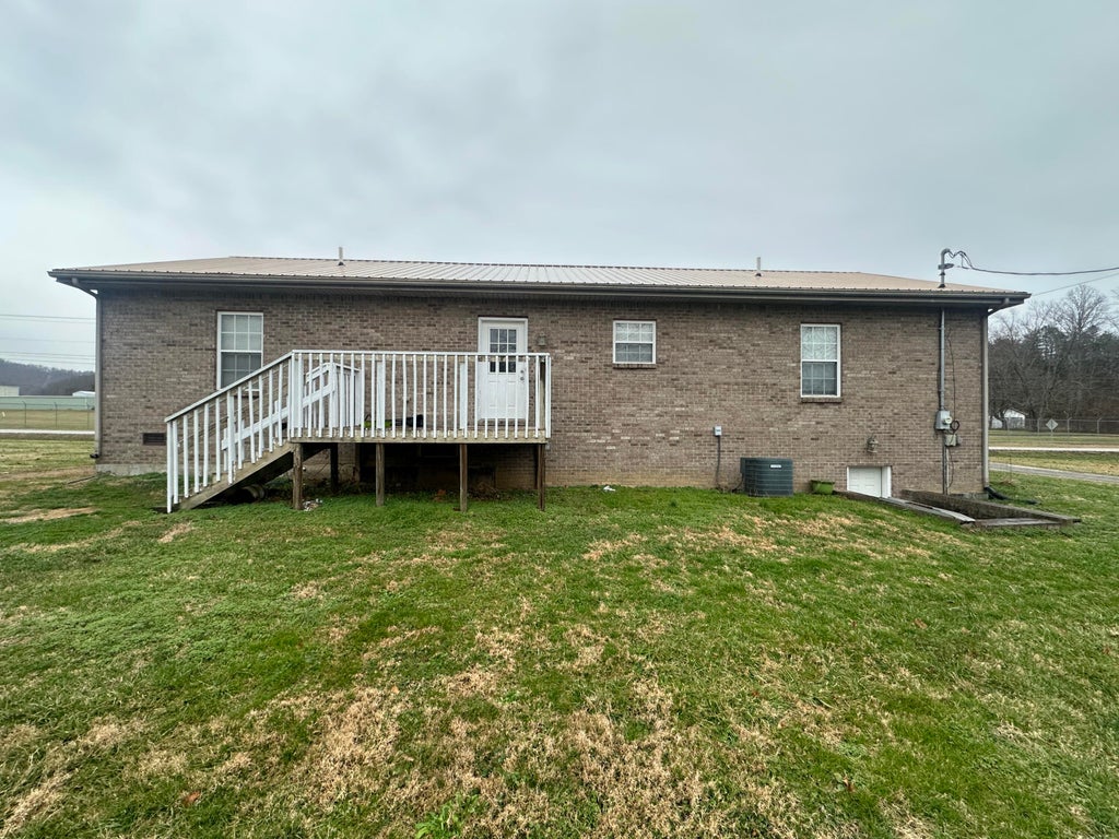 Photo of 2965 Morris Creek Road, Stanton, KY 40380 (MLS # 26020441)