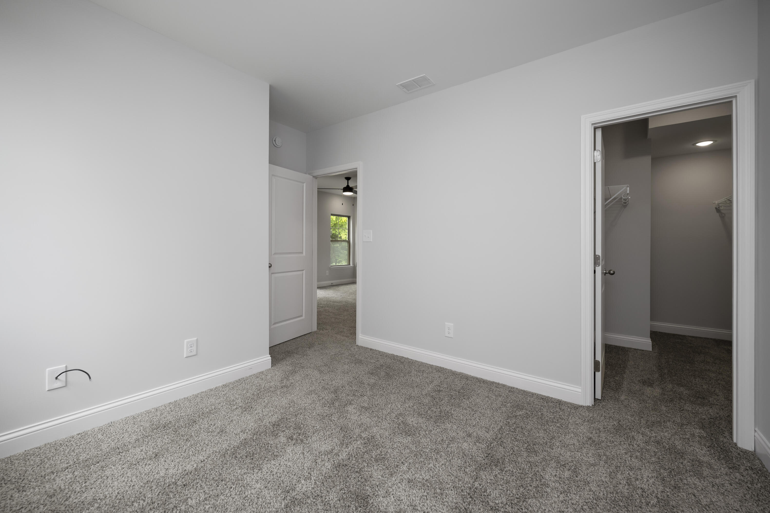 Richmond, Kentucky 40475, United States, 4 Bedrooms Bedrooms, ,3 BathroomsBathrooms,Residential,Active,182420