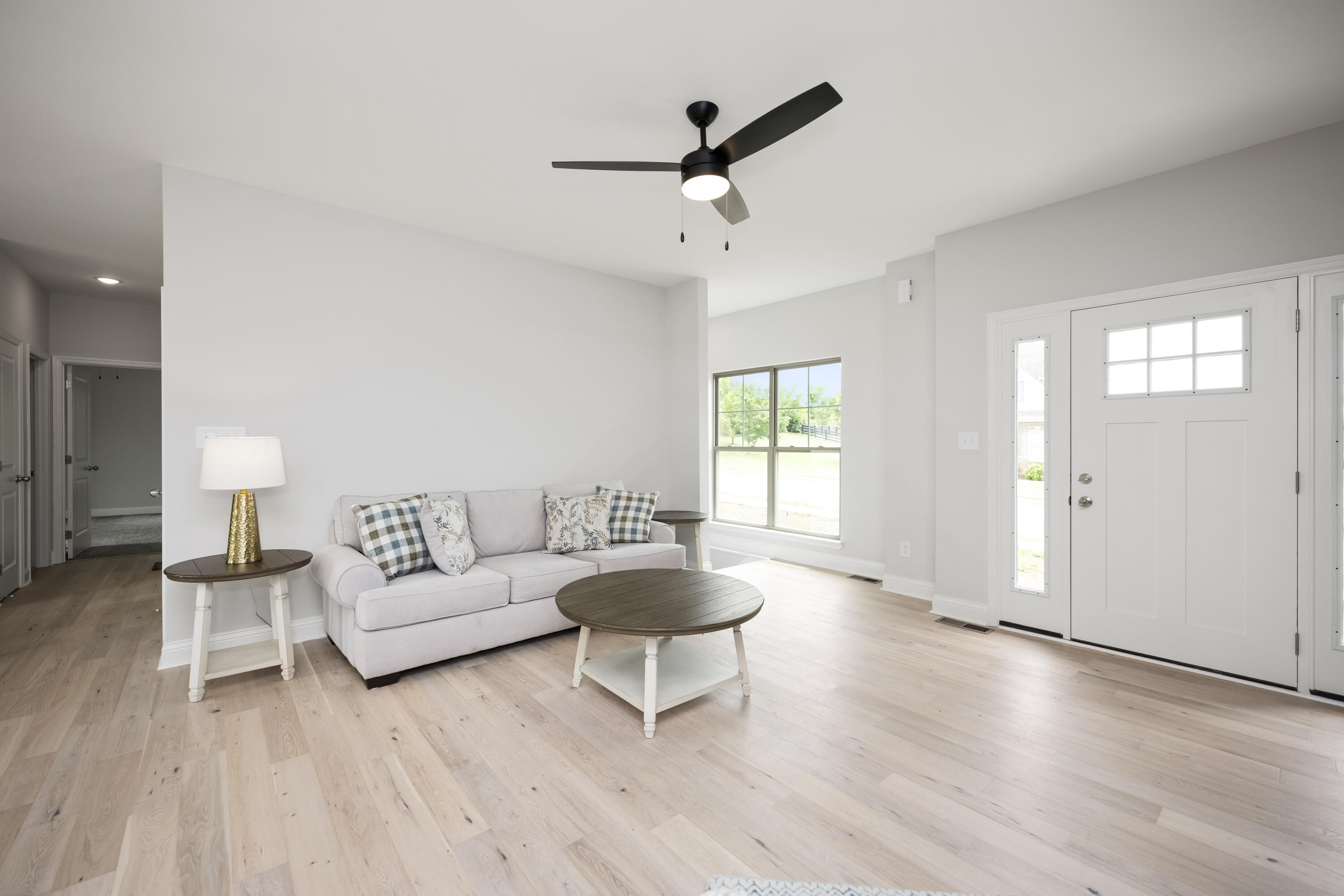 Richmond, Kentucky 40475, United States, 4 Bedrooms Bedrooms, ,3 BathroomsBathrooms,Residential,Active,182420