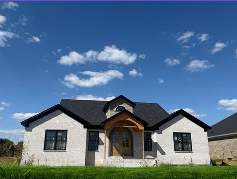 Photo of 134 Zane Lane, Nicholasville, KY 40356 (MLS # 25500808)