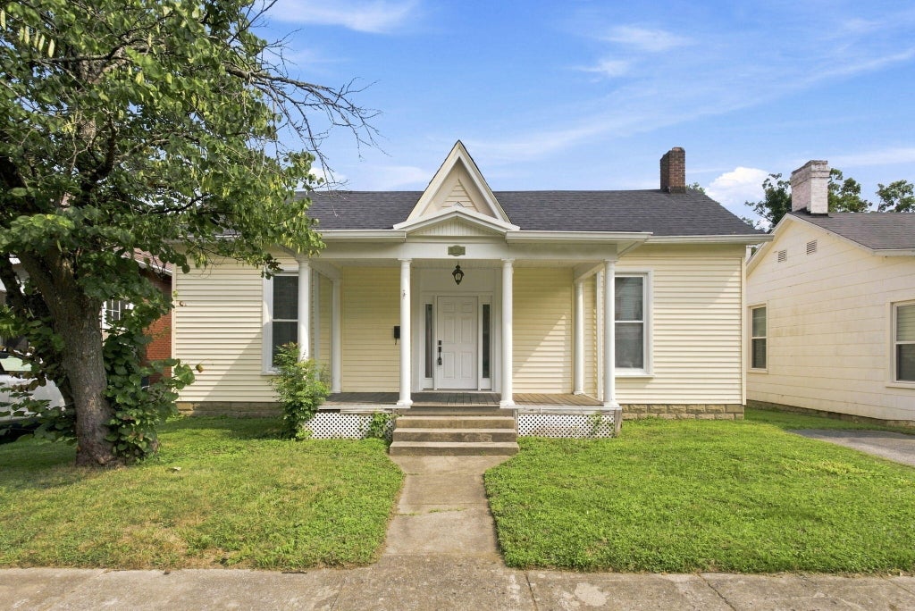 Photo of 116 Wilson Avenue, Cynthiana, KY 41031 (MLS # 26020712)