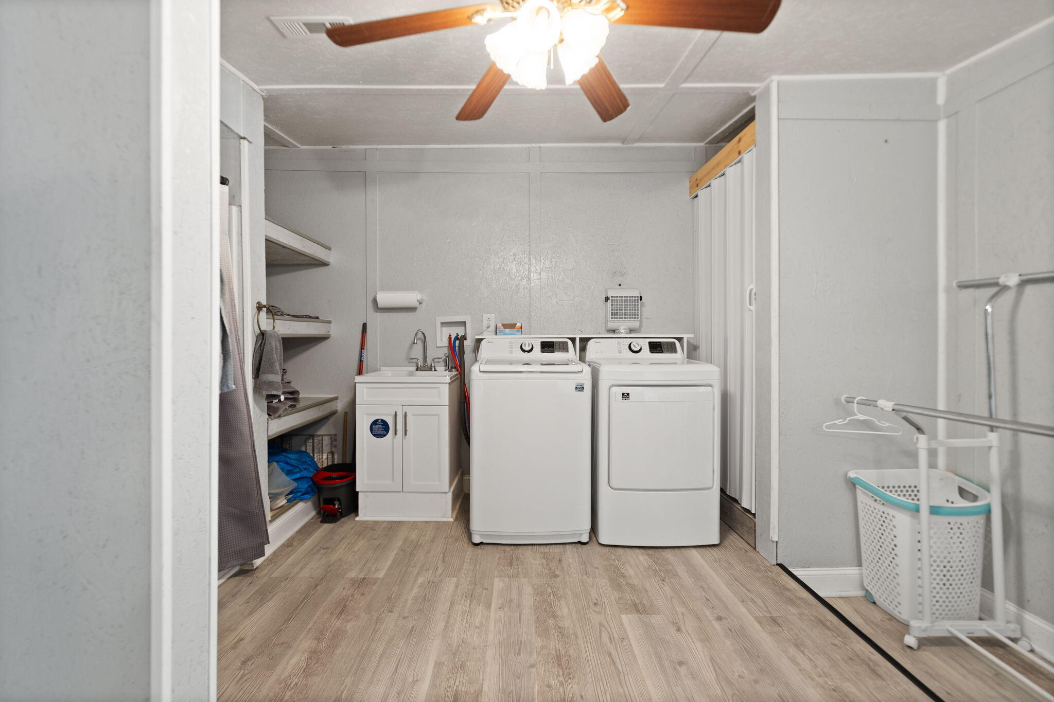 Clay City, Kentucky 40312, United States, 10 Bedrooms Bedrooms, ,10 BathroomsBathrooms,Residential,Active,223383