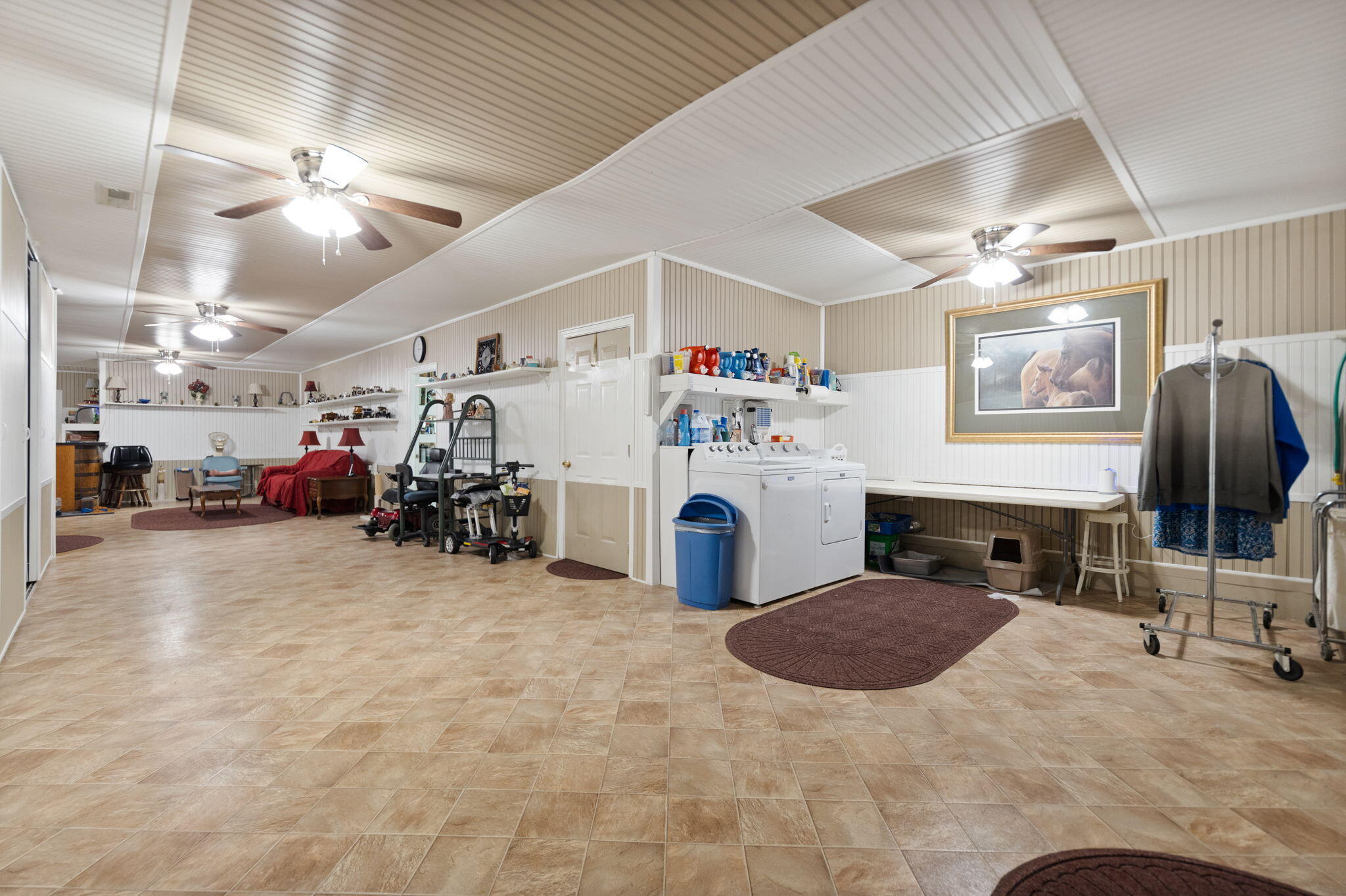 Clay City, Kentucky 40312, United States, 10 Bedrooms Bedrooms, ,10 BathroomsBathrooms,Residential,Active,223383