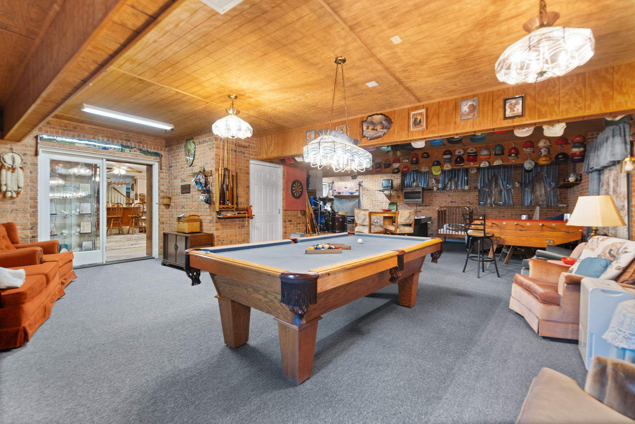 Clay City, Kentucky 40312, United States, 10 Bedrooms Bedrooms, ,10 BathroomsBathrooms,Residential,Active,223383