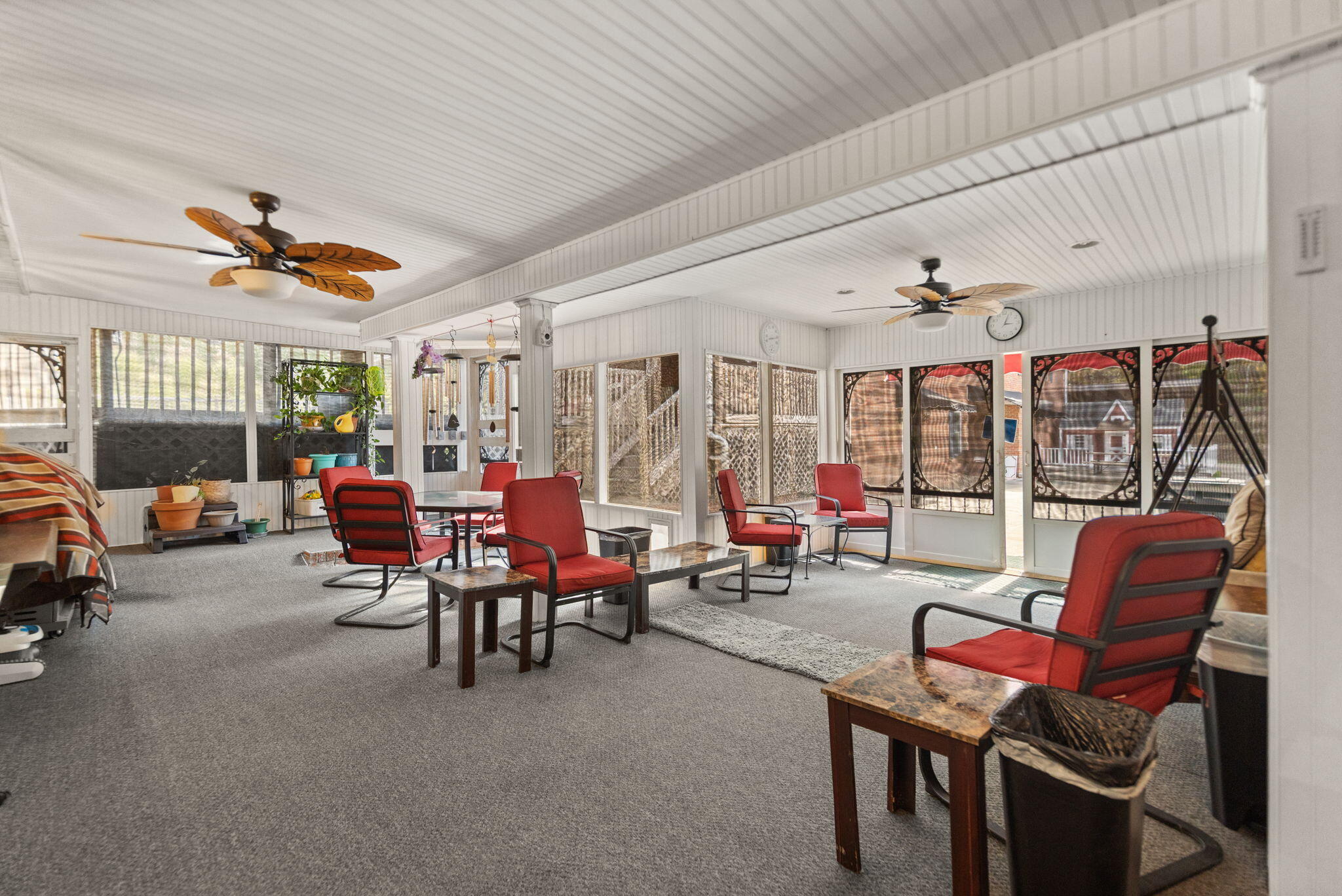 Clay City, Kentucky 40312, United States, 10 Bedrooms Bedrooms, ,10 BathroomsBathrooms,Residential,Active,223383