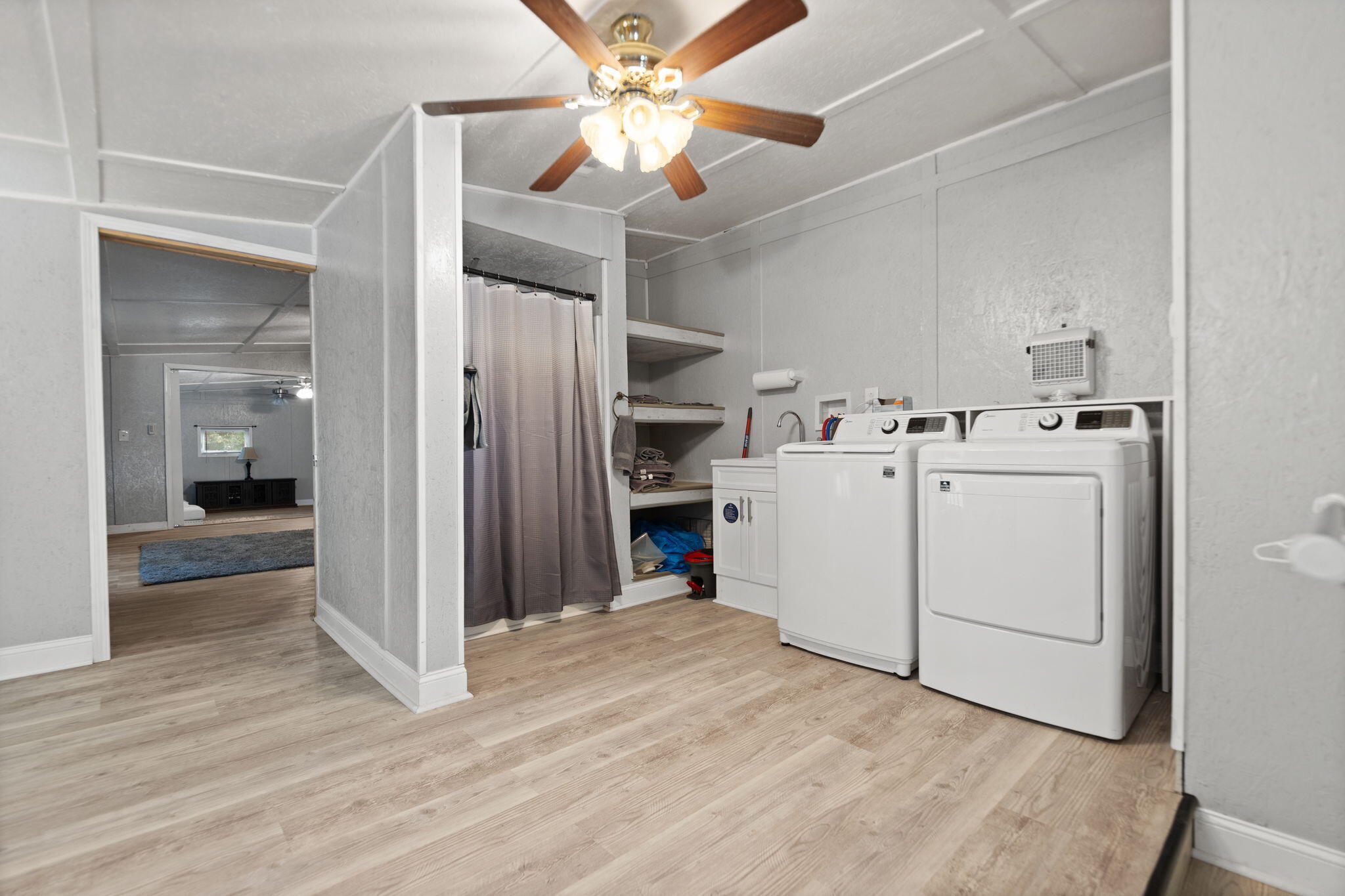 Clay City, Kentucky 40312, United States, 10 Bedrooms Bedrooms, ,10 BathroomsBathrooms,Residential,Active,223383