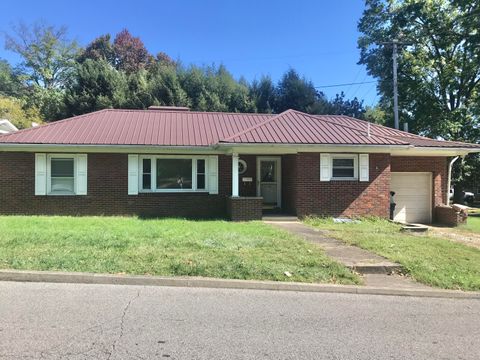 Photo of 2649 Lynnwood Avenue Avenue, Ashland, KY 41101 (MLS # 25503811)