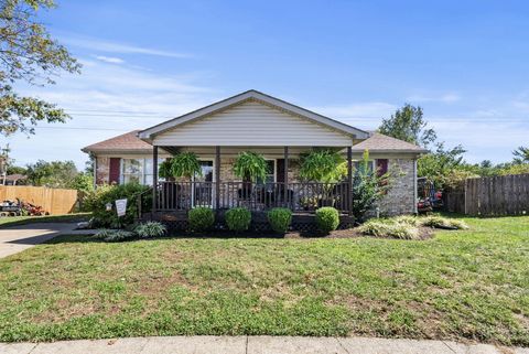 Photo of 125 redding redding Court, Nicholasville, KY 40356 (MLS # 25503367)