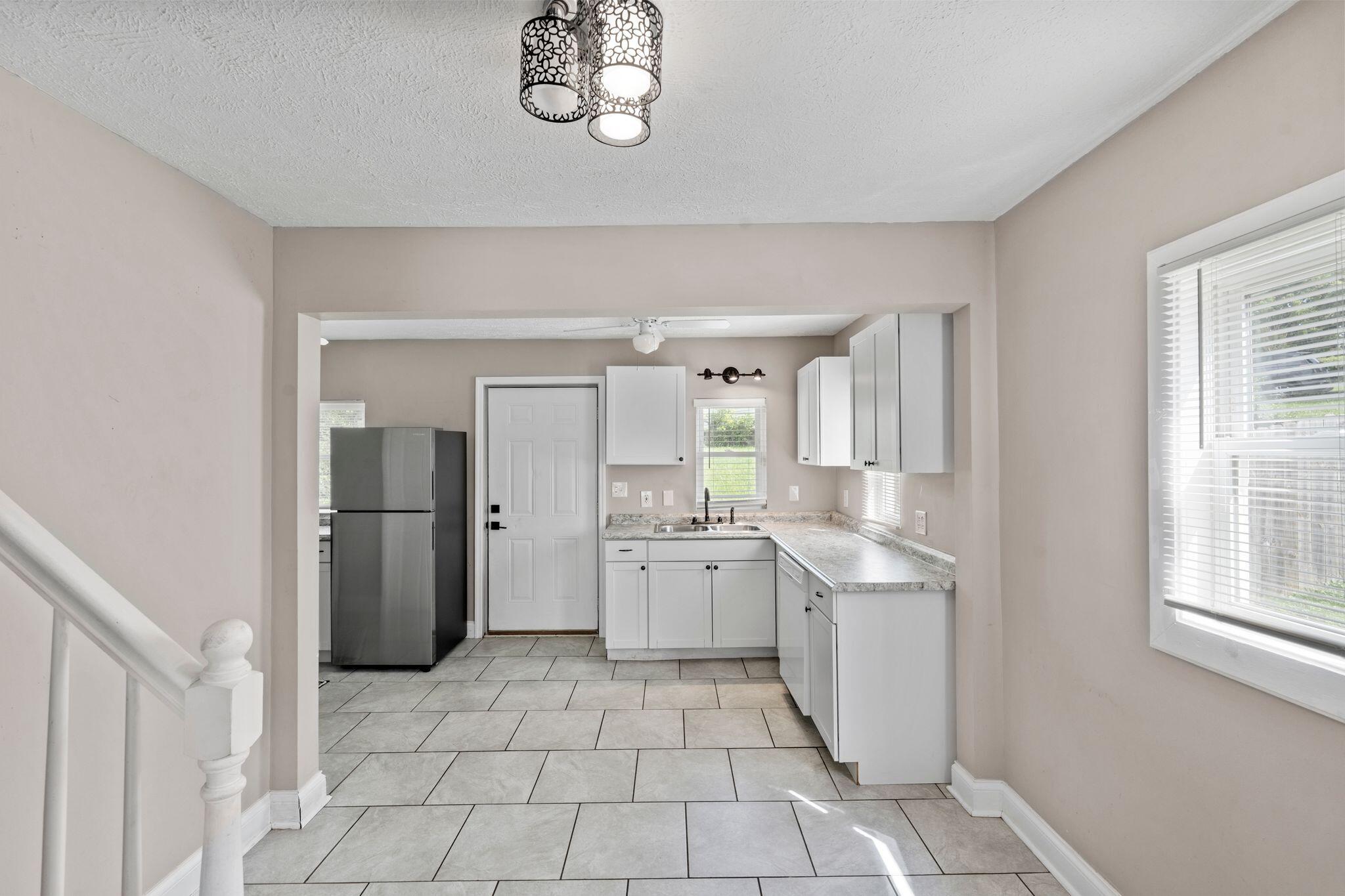 Richmond, Kentucky 40475, United States, 3 Bedrooms Bedrooms, ,1 BathroomBathrooms,Residential,Active,139954