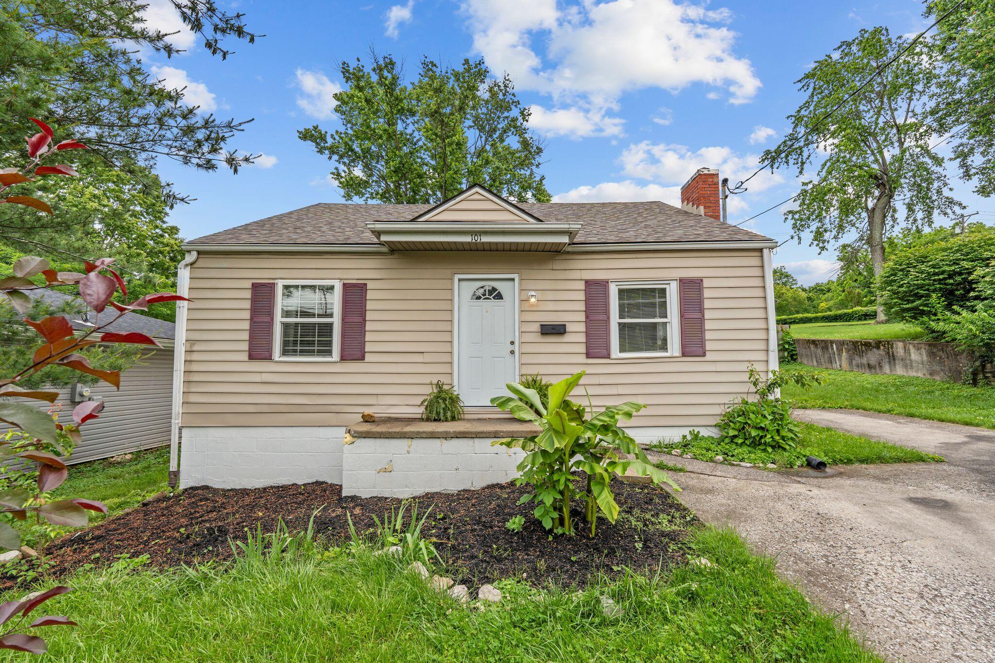 Richmond, Kentucky 40475, United States, 3 Bedrooms Bedrooms, ,1 BathroomBathrooms,Residential,Active,139954 Richmond, Kentucky 40475, United States, 3 Bedrooms Bedrooms, ,1 BathroomBathrooms,Residential,Active,139954