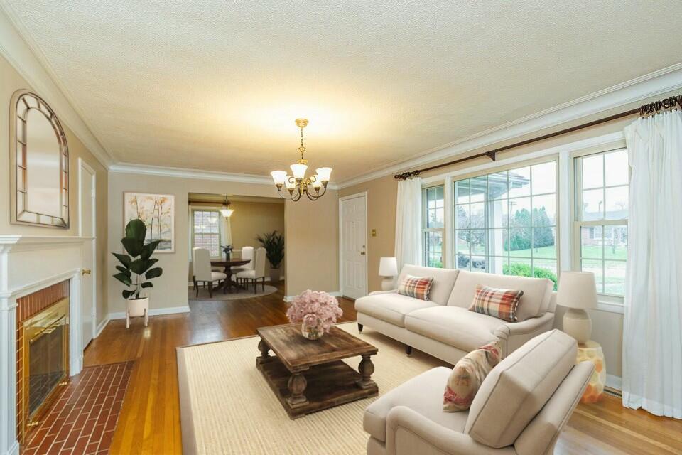 Lexington, Kentucky 40503, United States, 4 Bedrooms Bedrooms, ,2 BathroomsBathrooms,Residential,Contingent,31438