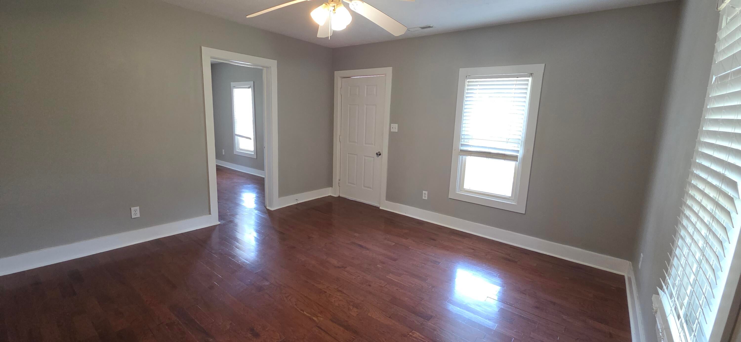 4535 Hendron Road - Photo 4