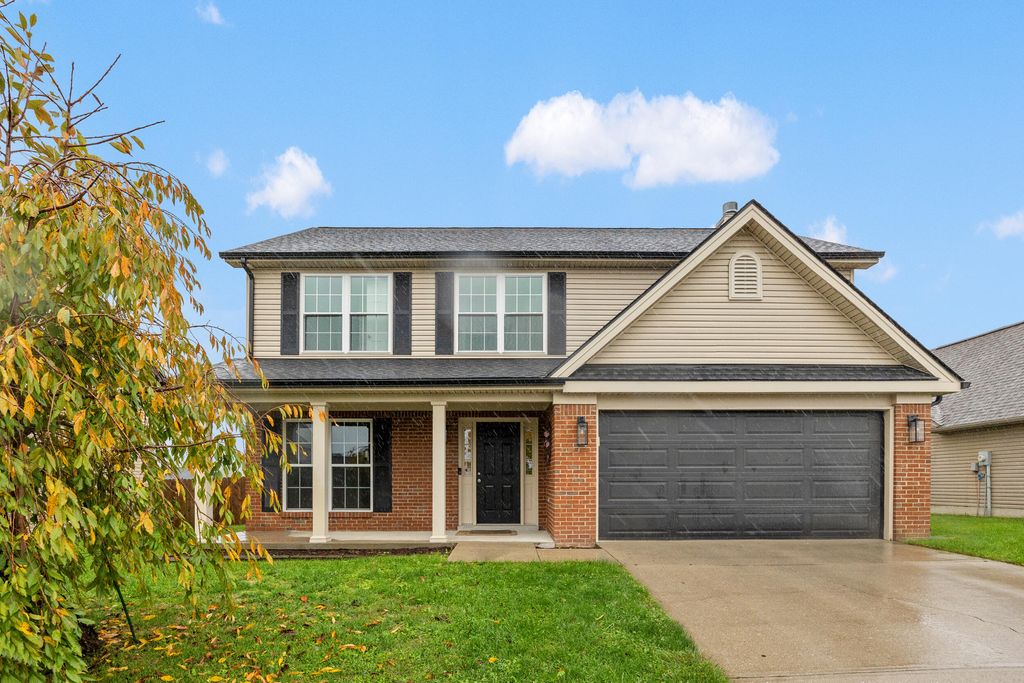 Photo of 156 Kensington Place, Richmond, KY 40475 (MLS # 25505055)