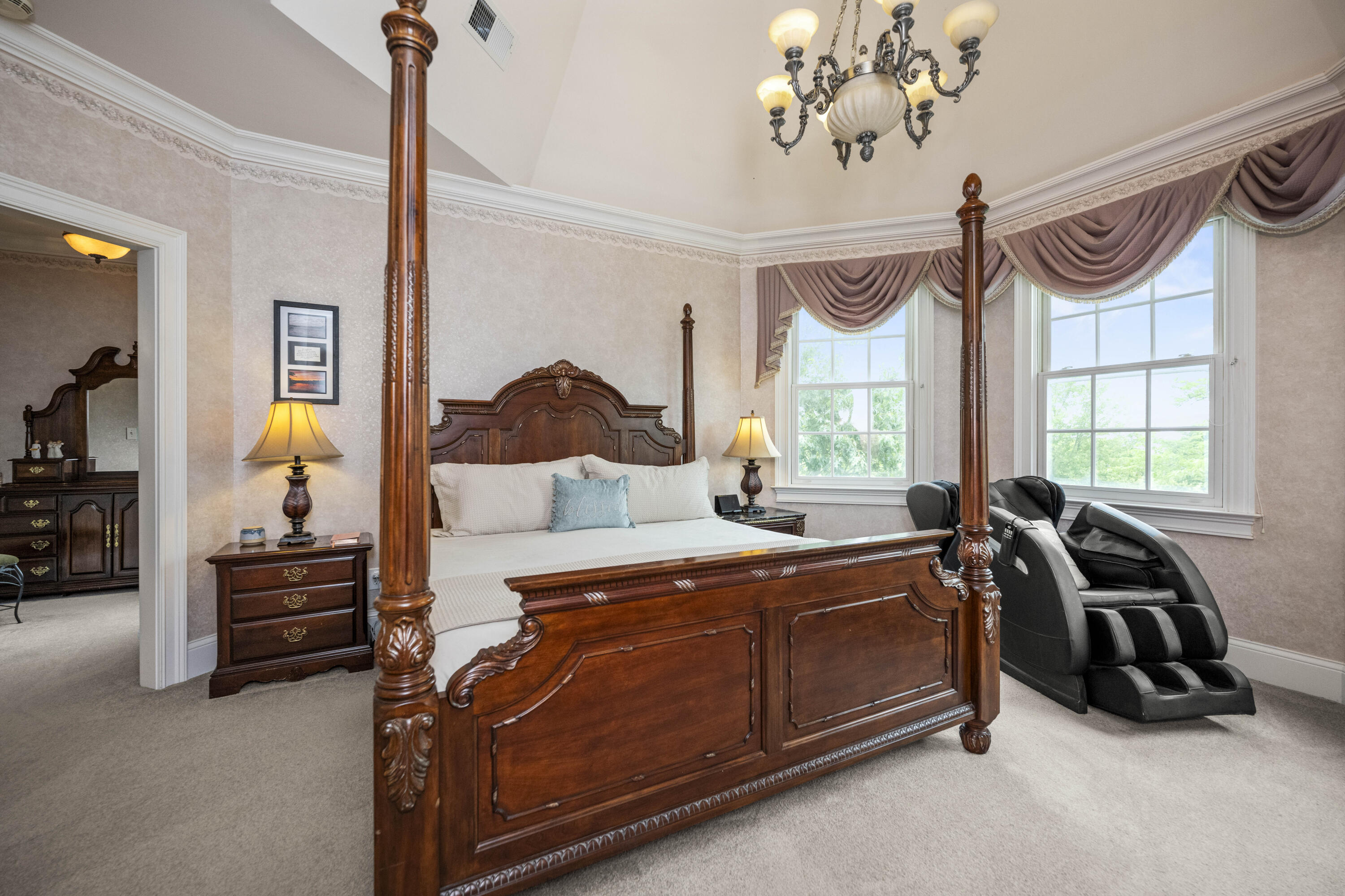 Winchester, Kentucky 40391, United States, 5 Bedrooms Bedrooms, ,6 BathroomsBathrooms,Residential,Active,151838