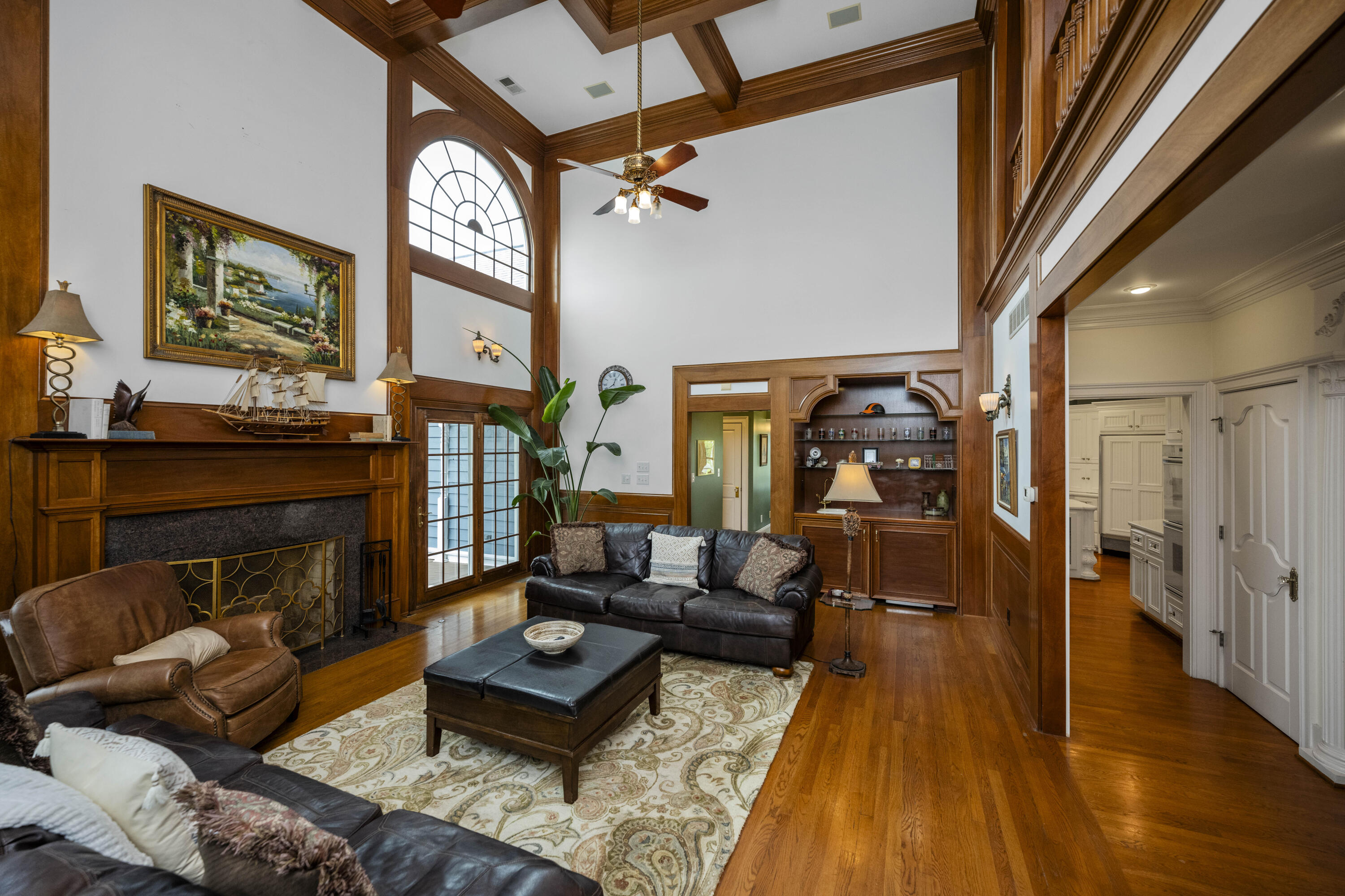 Winchester, Kentucky 40391, United States, 5 Bedrooms Bedrooms, ,6 BathroomsBathrooms,Residential,Active,151838