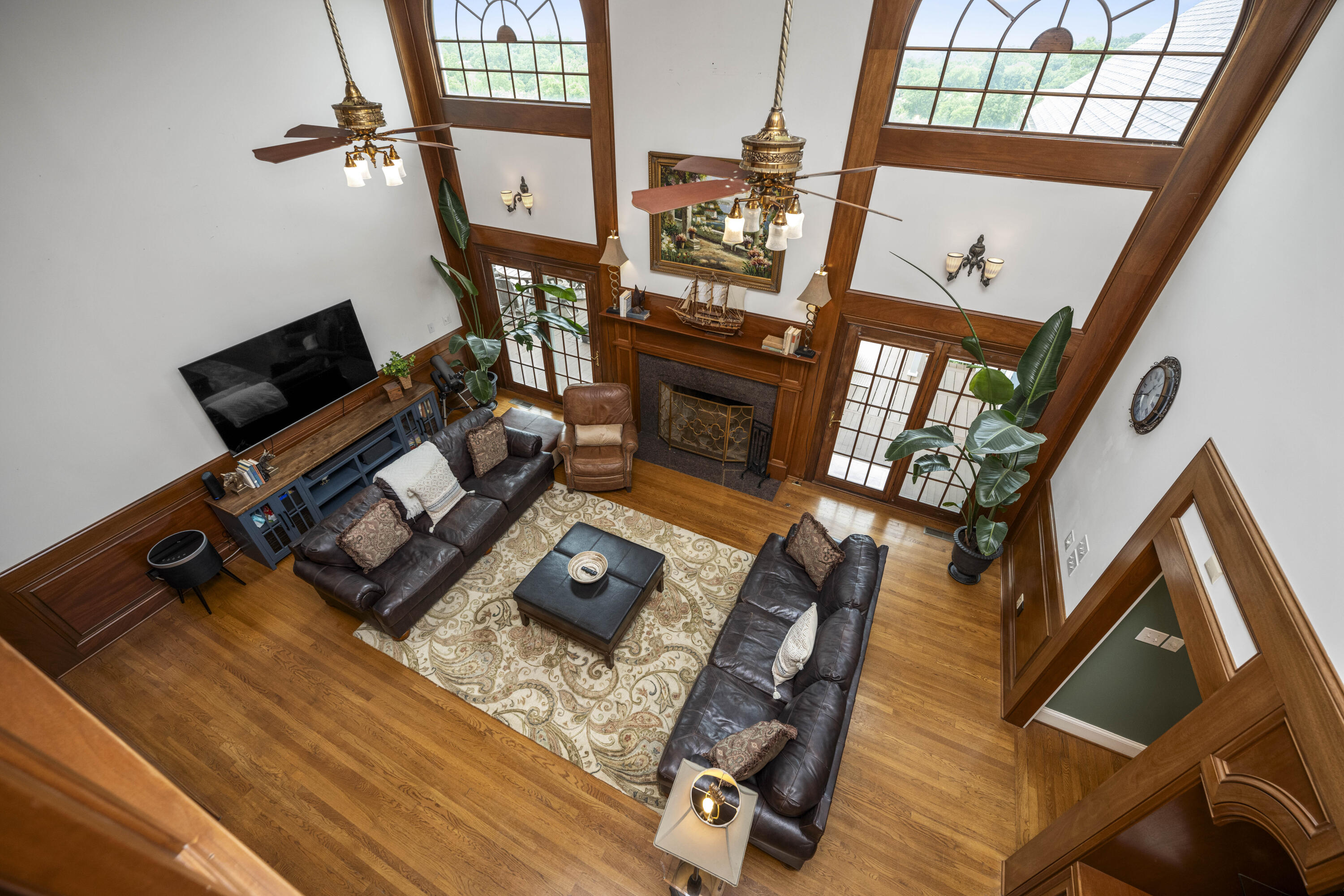 Winchester, Kentucky 40391, United States, 5 Bedrooms Bedrooms, ,6 BathroomsBathrooms,Residential,Active,151838