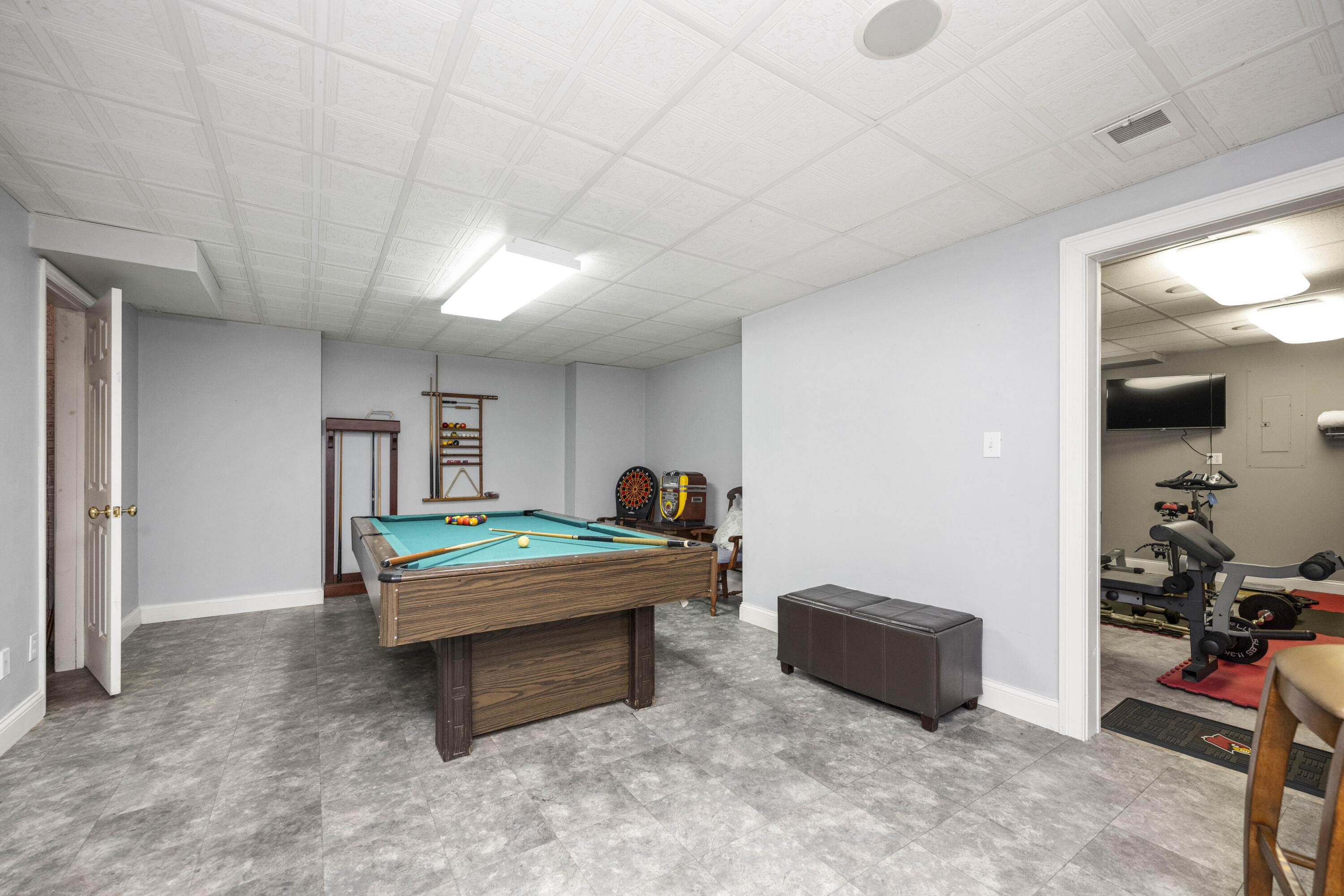 Winchester, Kentucky 40391, United States, 5 Bedrooms Bedrooms, ,6 BathroomsBathrooms,Residential,Active,151838