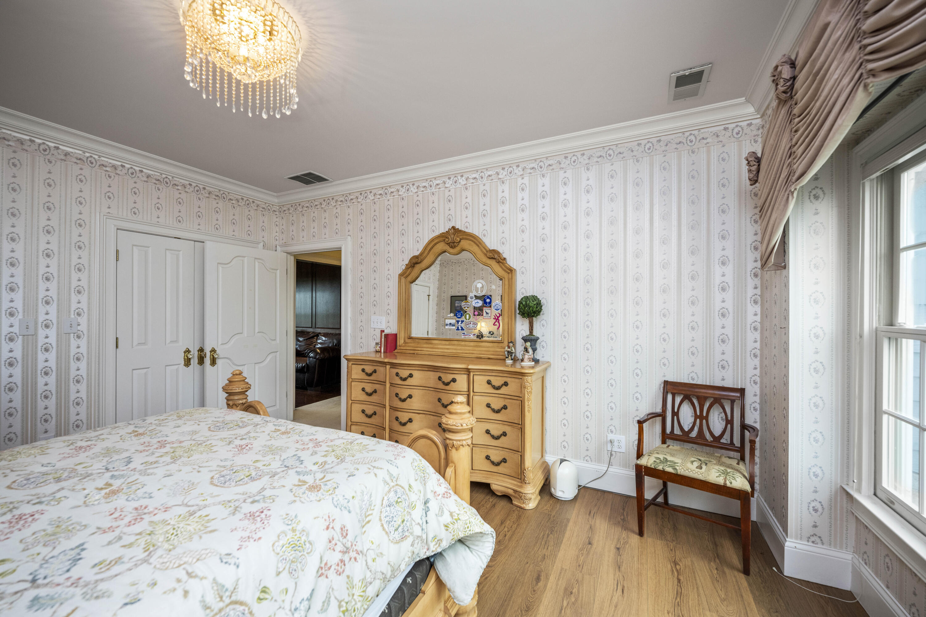 Winchester, Kentucky 40391, United States, 5 Bedrooms Bedrooms, ,6 BathroomsBathrooms,Residential,Active,151838