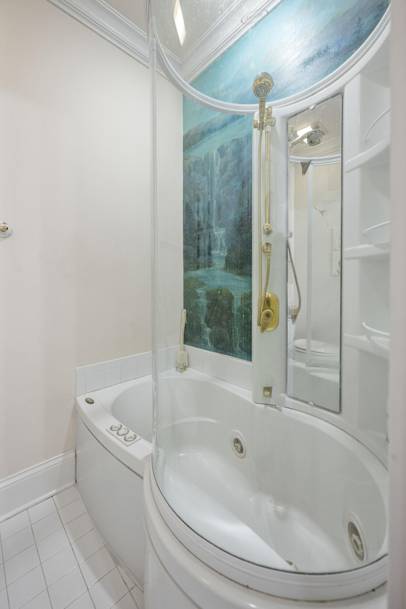 Winchester, Kentucky 40391, United States, 5 Bedrooms Bedrooms, ,6 BathroomsBathrooms,Residential,Active,151838