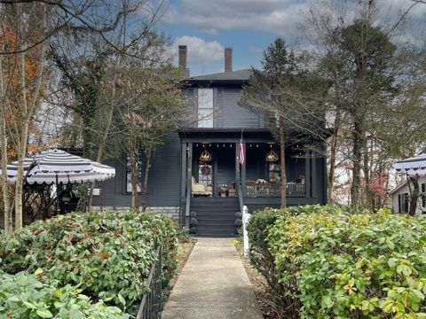 Photo of 511-13 Capital Avenue, Frankfort, KY 40601 (MLS # 25507607)