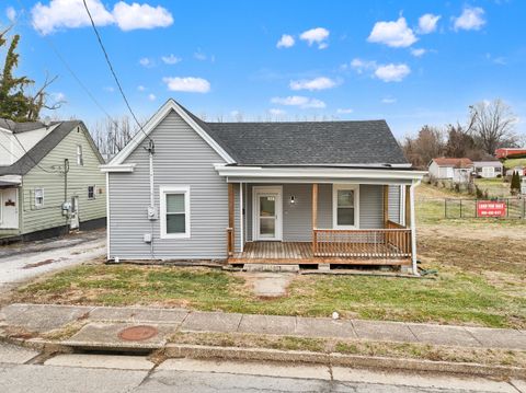 Property photo of 517 W High Street, Mt Sterling, KY 40353