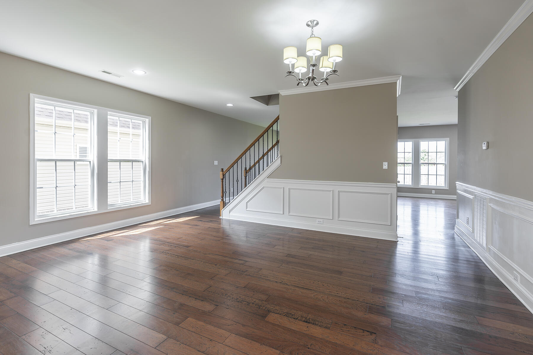 Lexington, Kentucky 40509, United States, 4 Bedrooms Bedrooms, ,3 BathroomsBathrooms,Residential,Pending,48408