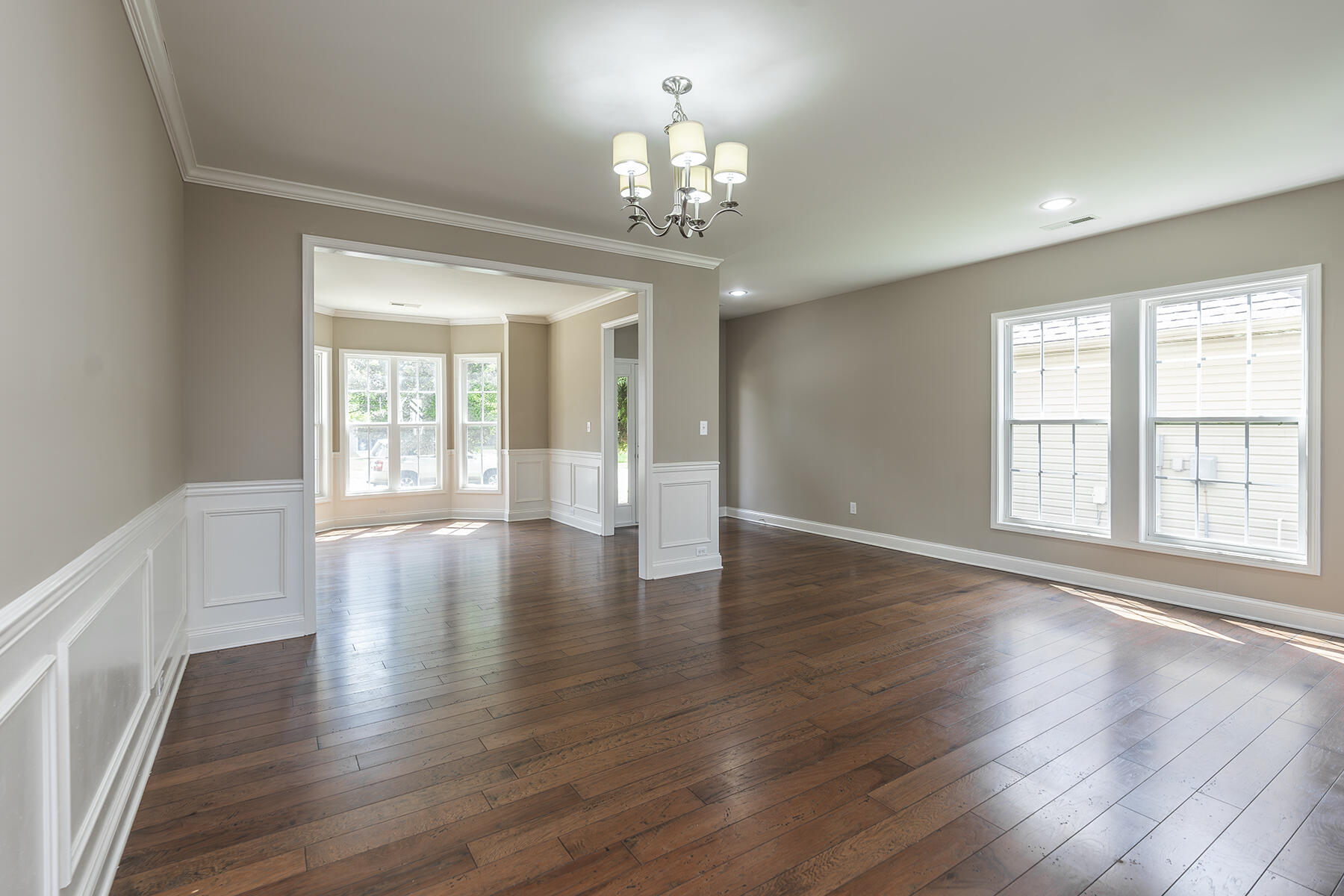 Lexington, Kentucky 40509, United States, 4 Bedrooms Bedrooms, ,3 BathroomsBathrooms,Residential,Pending,48408