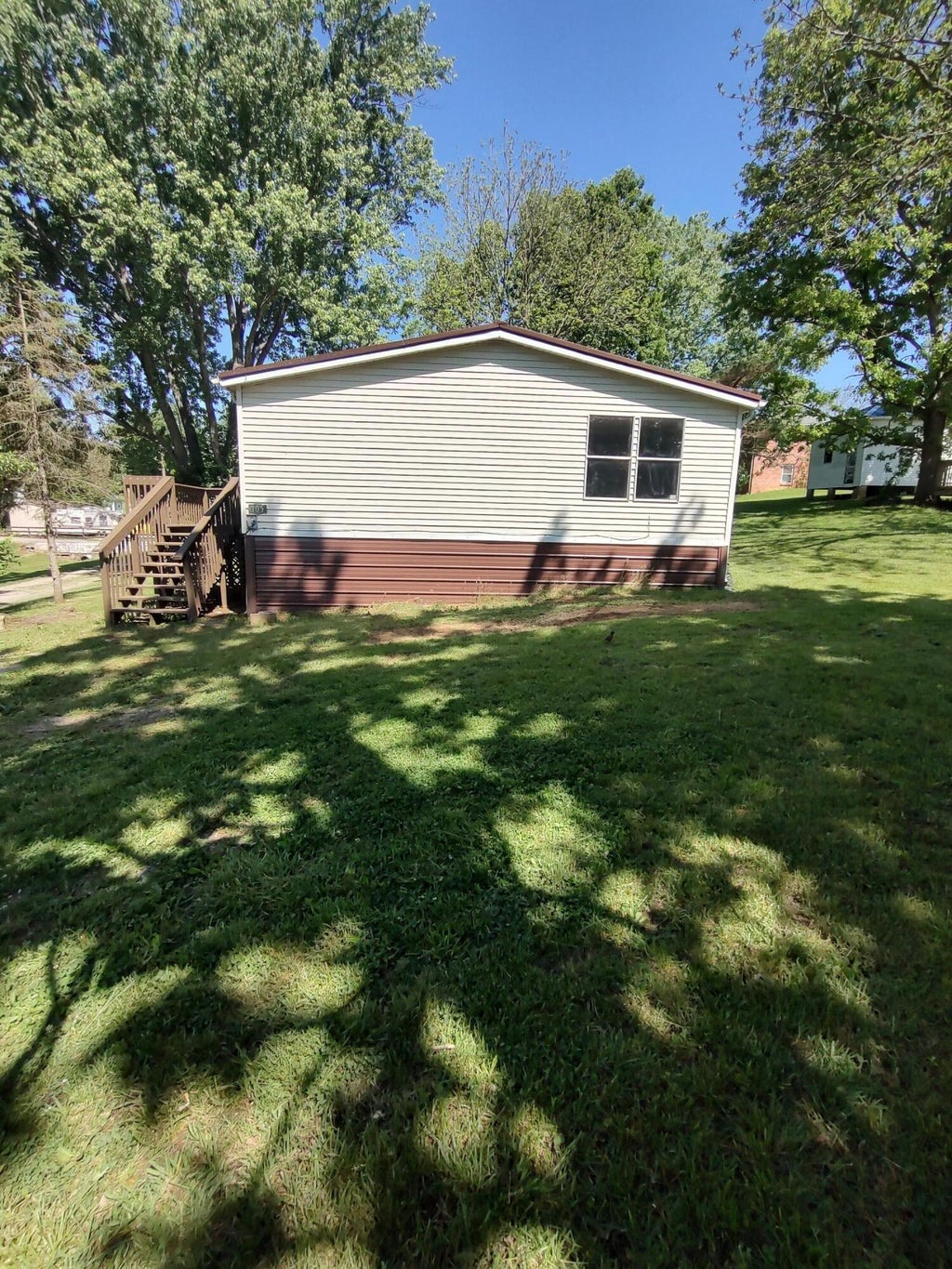 Photo of 105 Pineview Lane, Carlisle, KY 40311 (MLS # 26012637)