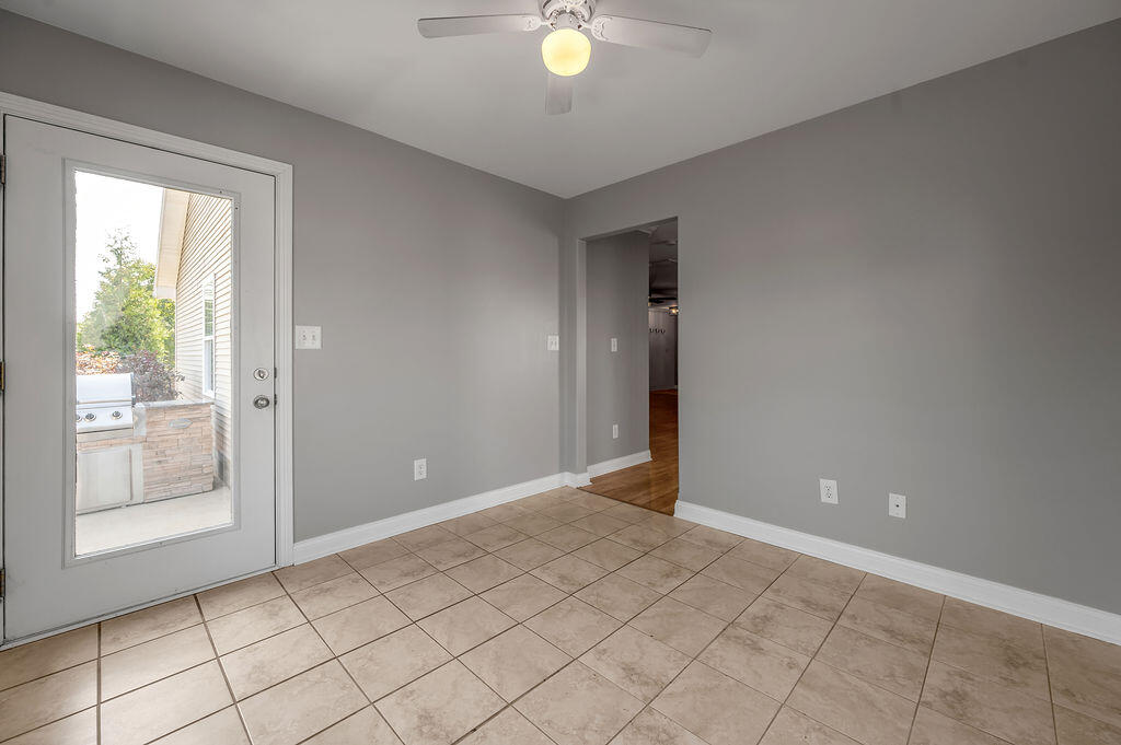 Lexington, Kentucky 40511, United States, 4 Bedrooms Bedrooms, ,3 BathroomsBathrooms,Residential,Active,232309