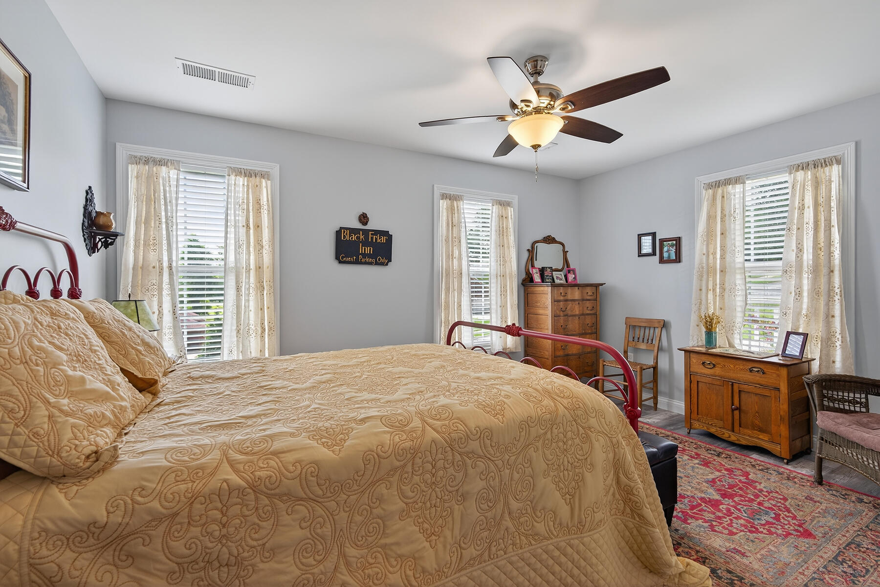 Berea, Kentucky 40403, United States, 4 Bedrooms Bedrooms, ,3 BathroomsBathrooms,Residential,Active,213888