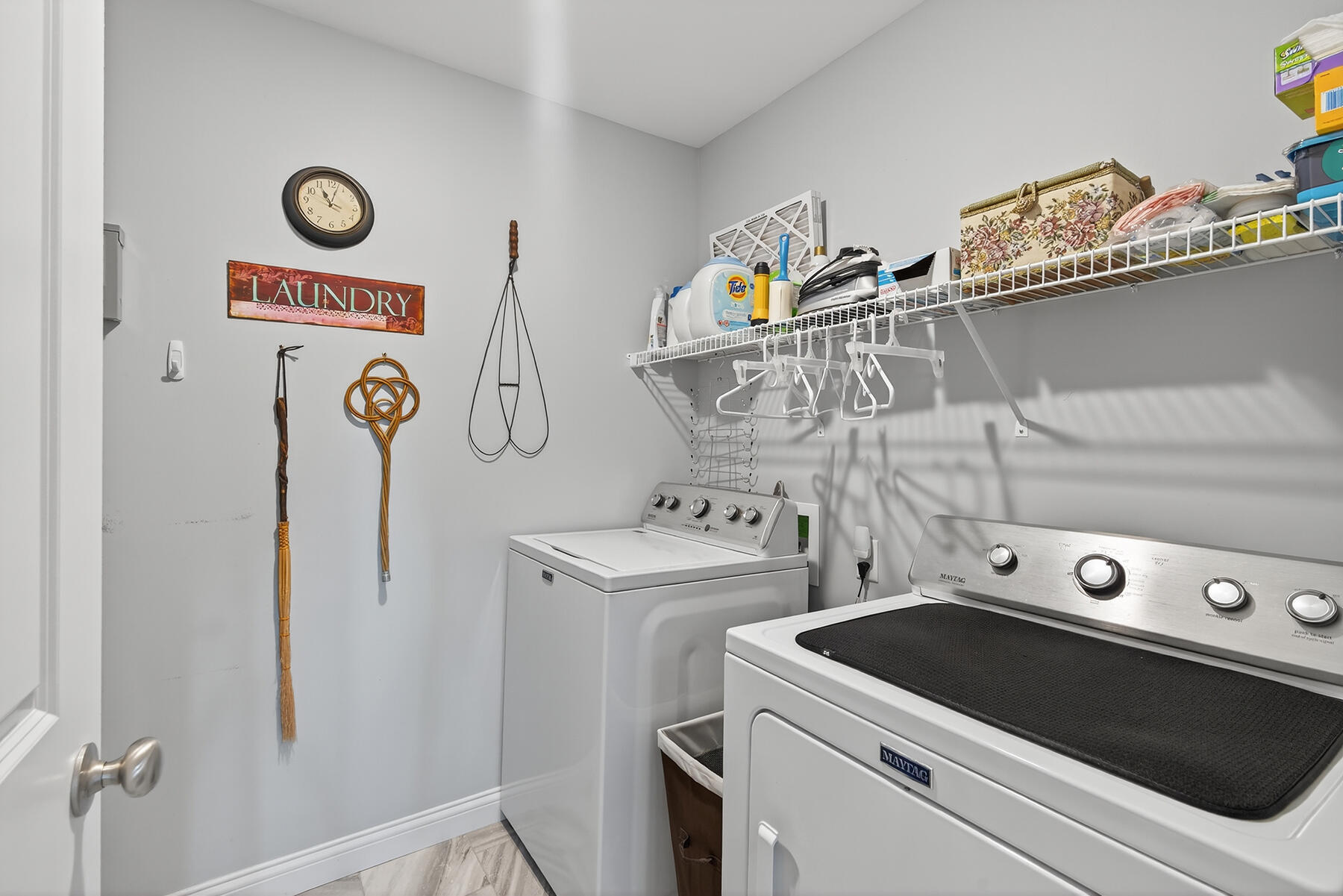 Berea, Kentucky 40403, United States, 4 Bedrooms Bedrooms, ,3 BathroomsBathrooms,Residential,Active,213888