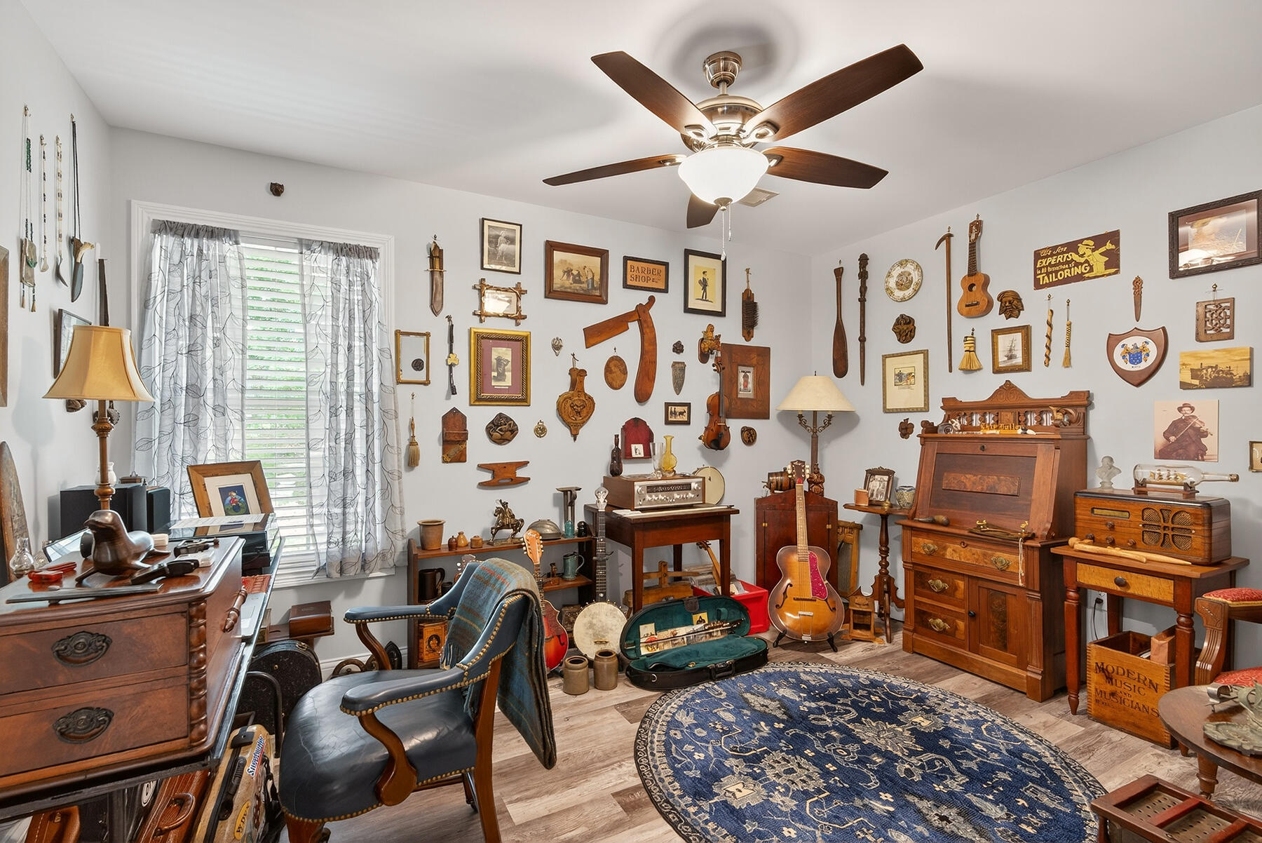 Berea, Kentucky 40403, United States, 4 Bedrooms Bedrooms, ,3 BathroomsBathrooms,Residential,Active,213888