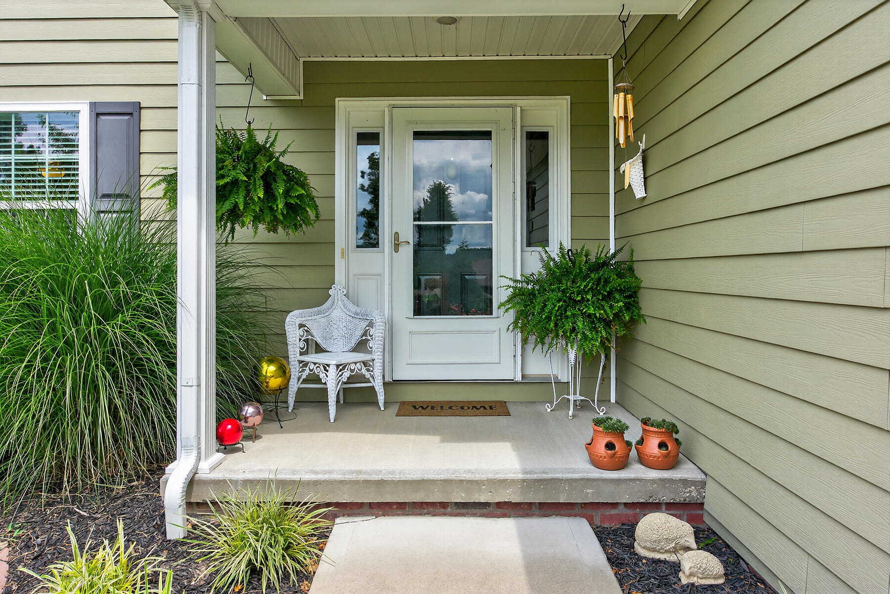 Berea, Kentucky 40403, United States, 4 Bedrooms Bedrooms, ,3 BathroomsBathrooms,Residential,Active,213888