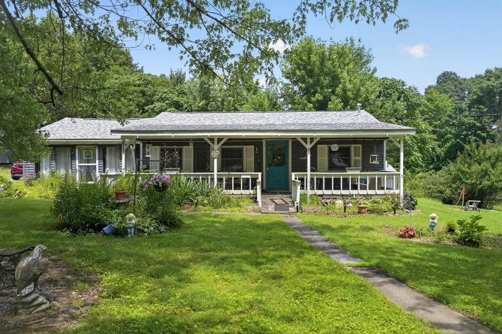 Photo of 12736 Peonia Road, Clarkson, KY 42726 (MLS # 26025756)