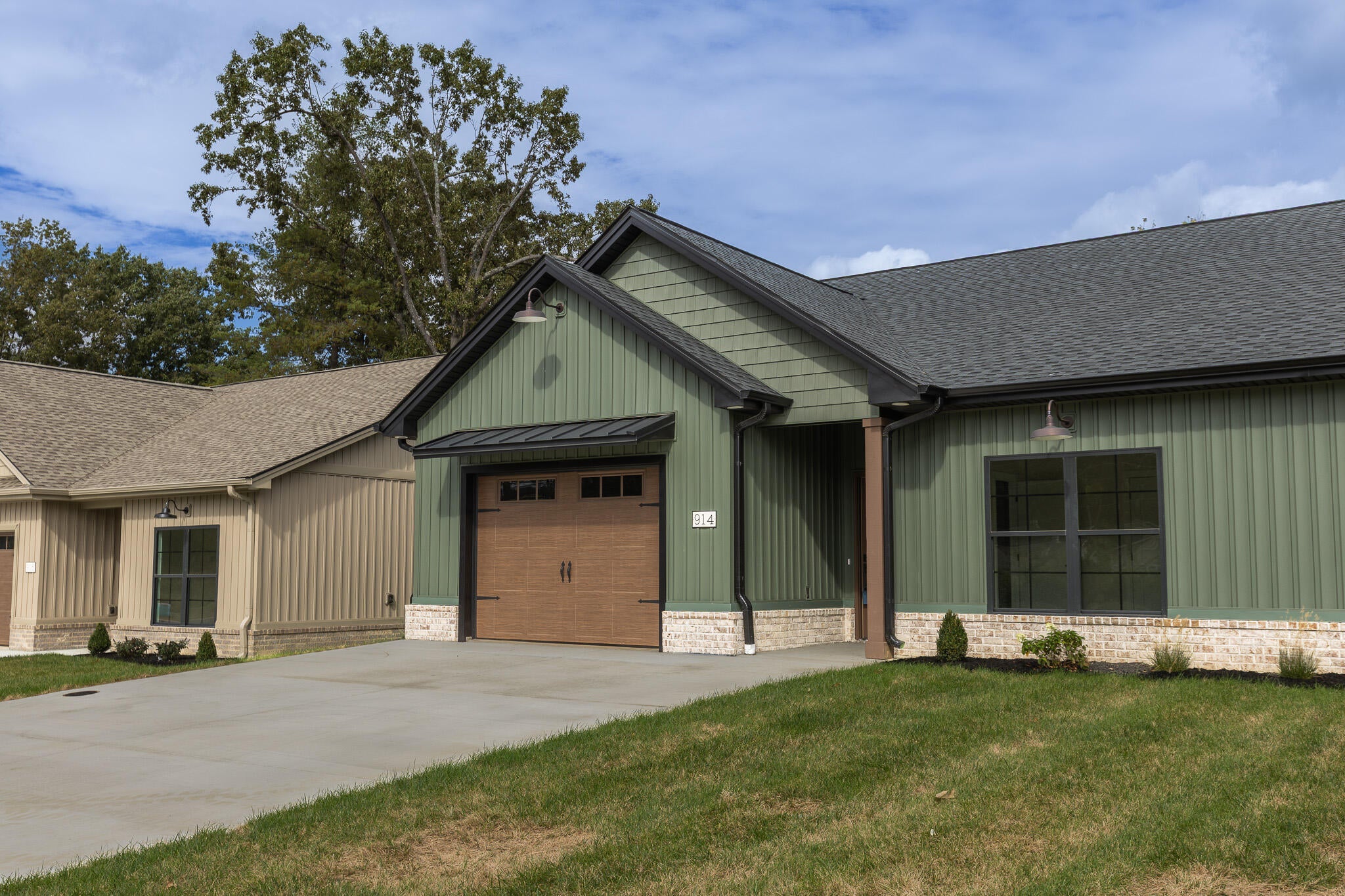 914 Violet Court