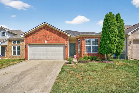 Photo of 2709 Green Valley Court, Lexington, KY 40511 (MLS # 25501746)