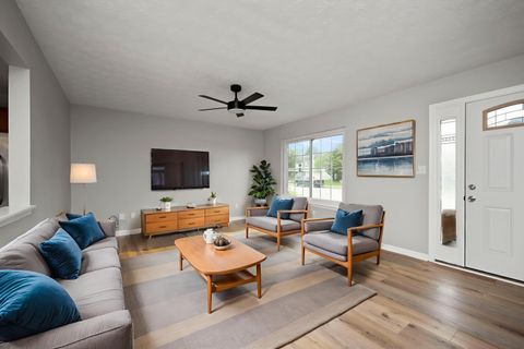 Photo of 429 Southbrook Drive, Nicholasville, KY 40356 (MLS # 25503407)
